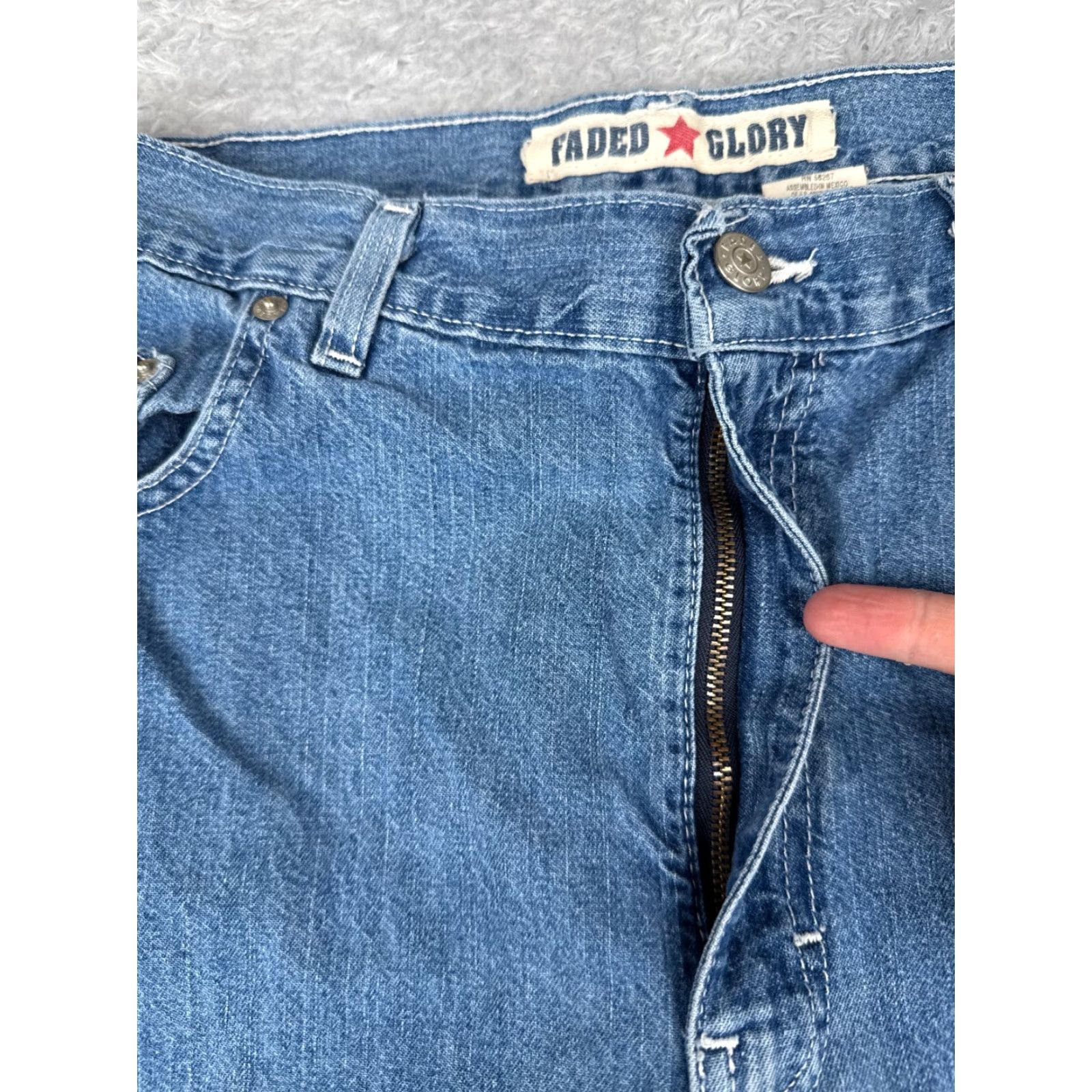 Faded Glory Faded Glory Jeans Women 14P Blue Denim Wide-Leg Relaxed Cotton High Rise 31x28 Jeans Vintage: No Size 36" / US 14 / IT 50 - 5 Thumbnail