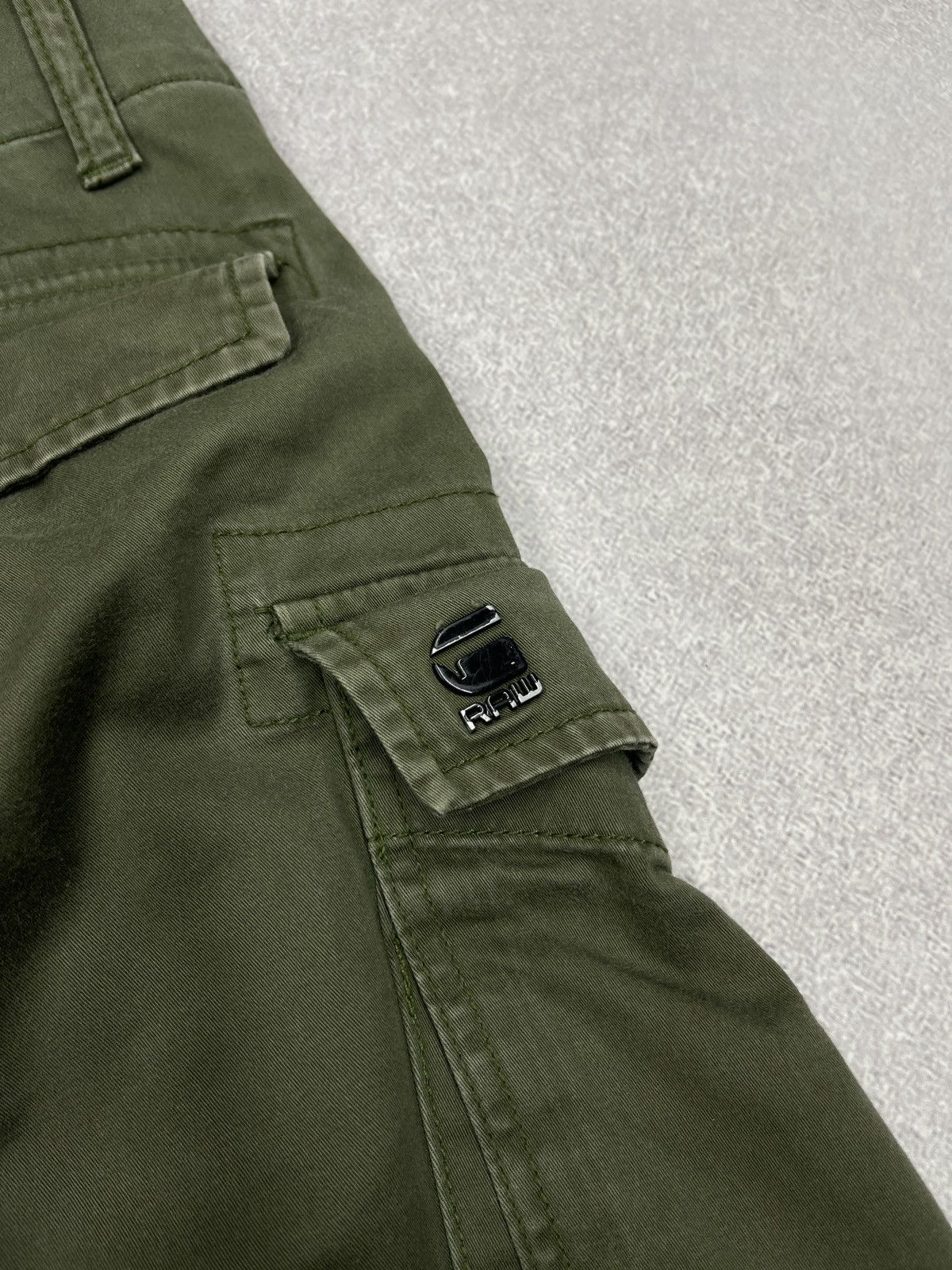 G-Star Mens G Star Raw Rovic Zip 3D Cargo Pants Multipocket Y2K Size US 35 - 10 Thumbnail