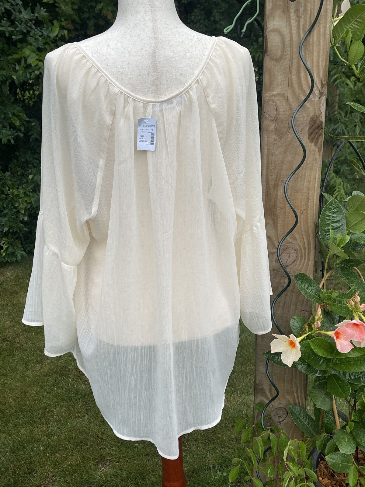 Other NWT Plus Size Maurice’s Top Size 3XL / US 20-22 - 3 Thumbnail