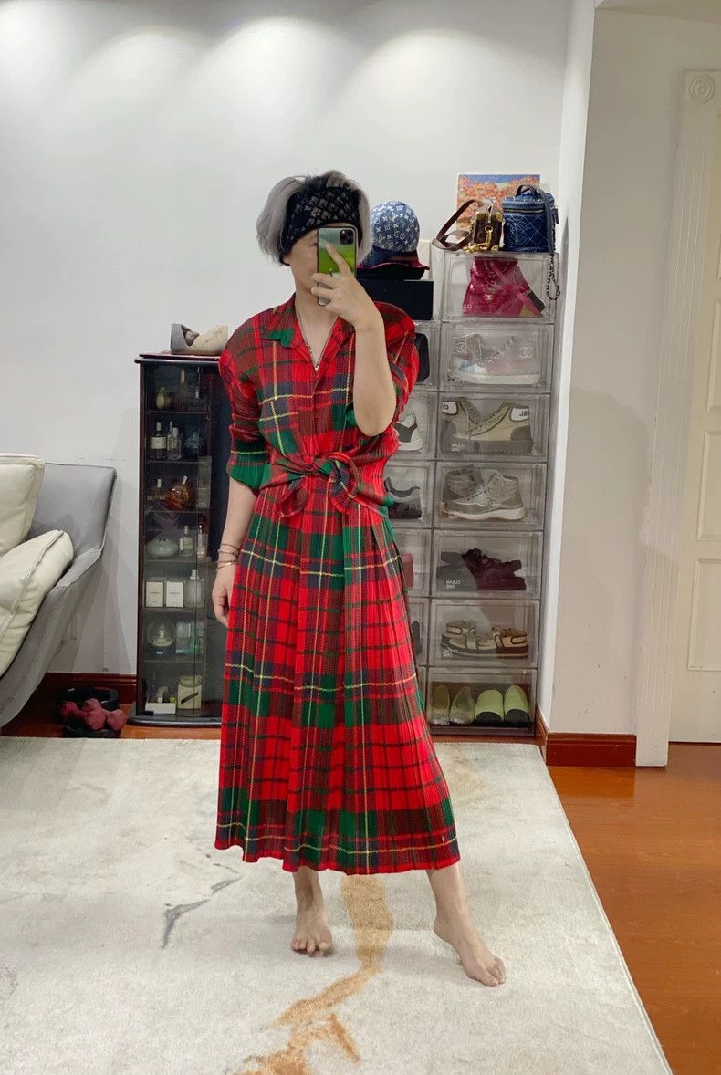 Issey Miyake Issey Miyake size:4 Christmas red and green checkered card Size XS / US 0-2 / IT 36-38 - 6 Thumbnail