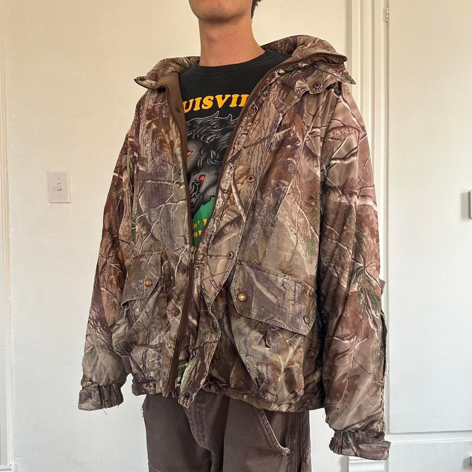 Vintage Vintage Thrahsed Camo Faded Heavy Hunting Jacket Chore Coat Size US XL / EU 56 / 4 - 7 Thumbnail