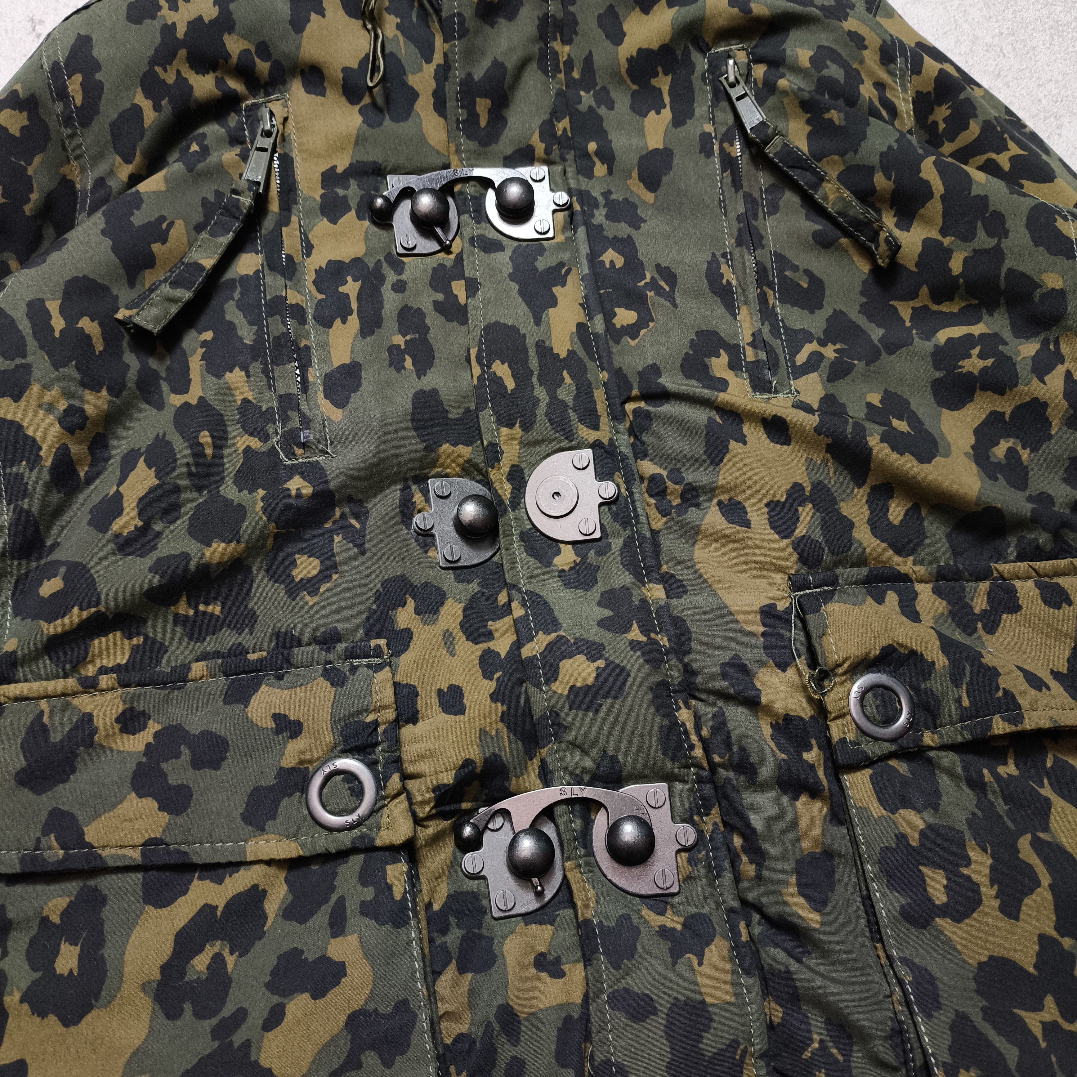 Le Grande Bleu (L.G.B.) SLY Camouflage Fur Racoon Jacket Size US M / EU 48-50 / 2 - 12 Thumbnail