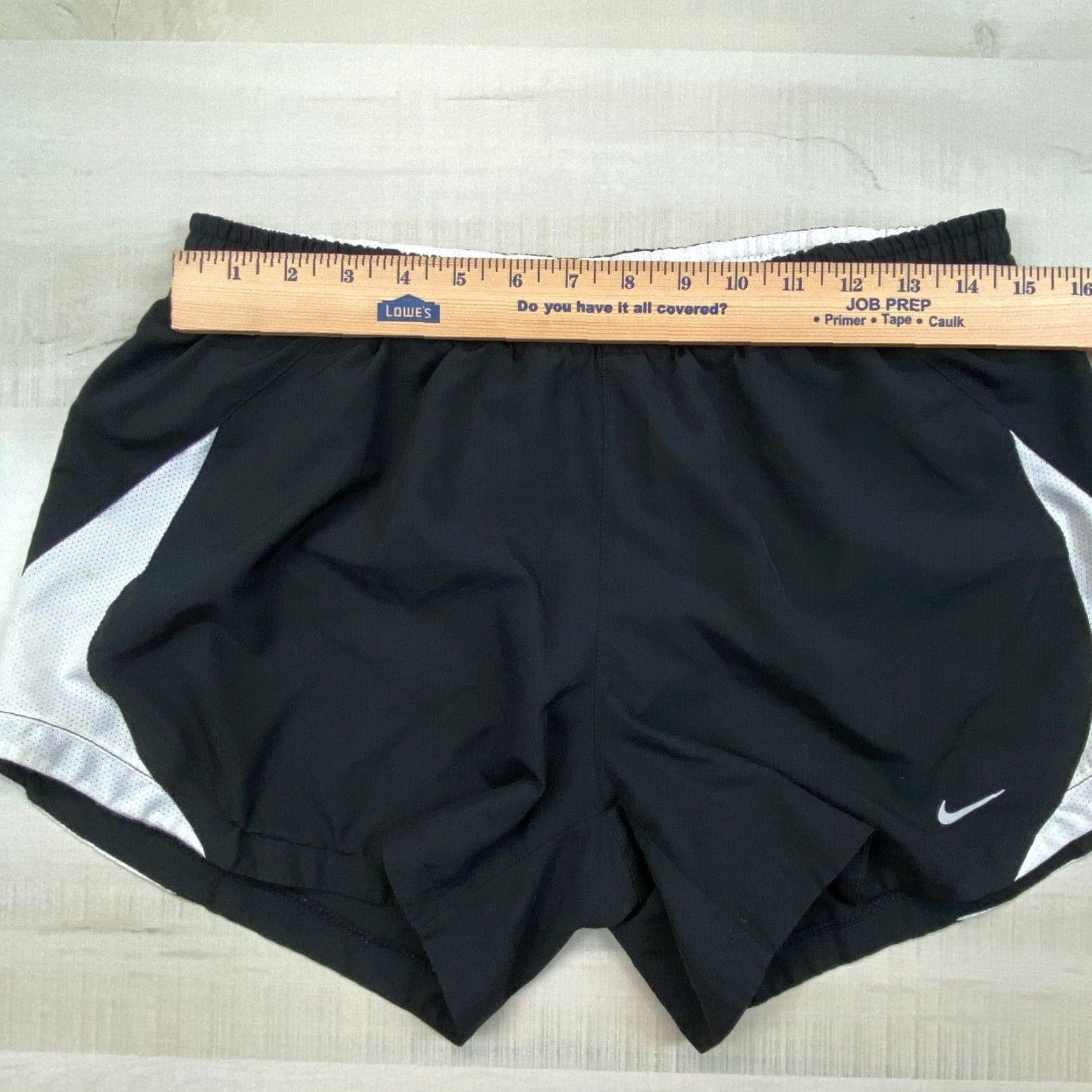 Nike Nike Womens Athletic Shorts Medium Black White Running Track Size 30" / US 8 / IT 44 - 7 Thumbnail