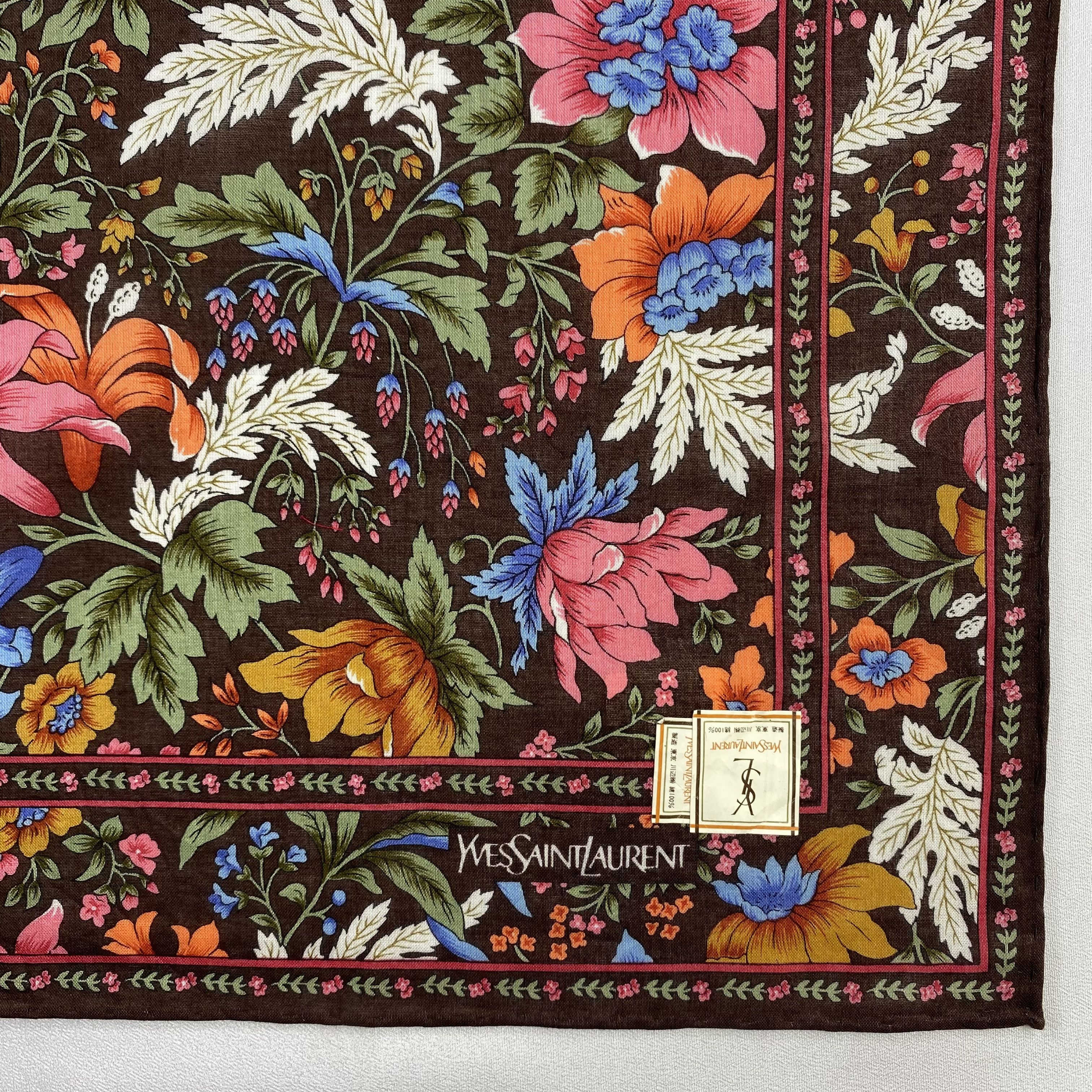 Vintage NWT Yves Saint Laurent Handkerchief / Neckerchief-P1129 Size ONE SIZE - 3 Thumbnail