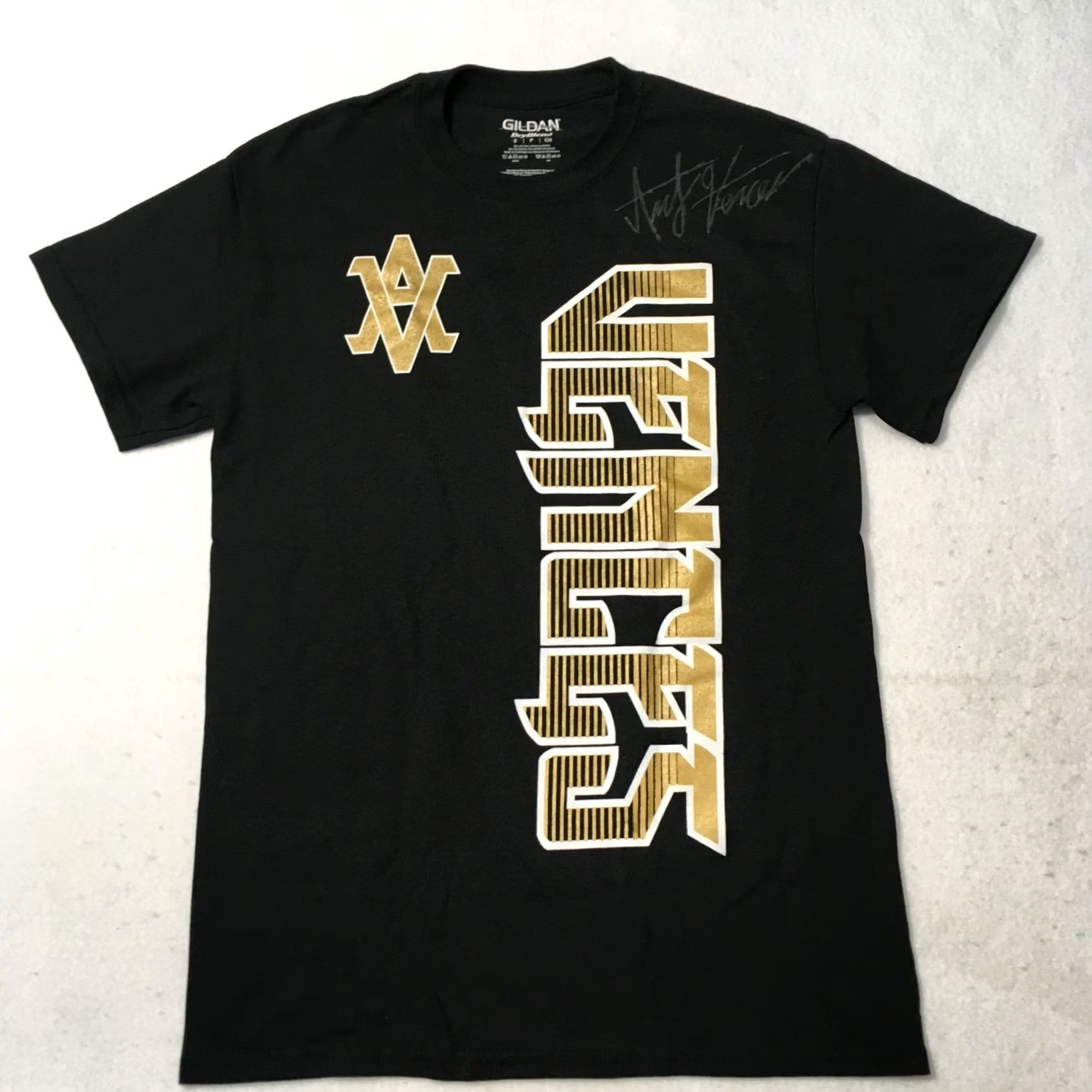 Gildan Gildan champion Shirt black small autographed vences Size US S / EU 44-46 / 1 - 2 Thumbnail
