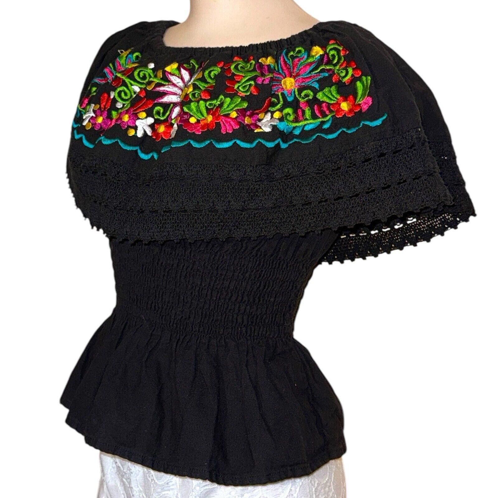 Designer Vintage Black Embroidered Mexican Fiesta Lace Trim Top Sz M Size M / US 6-8 / IT 42-44 - 3 Thumbnail