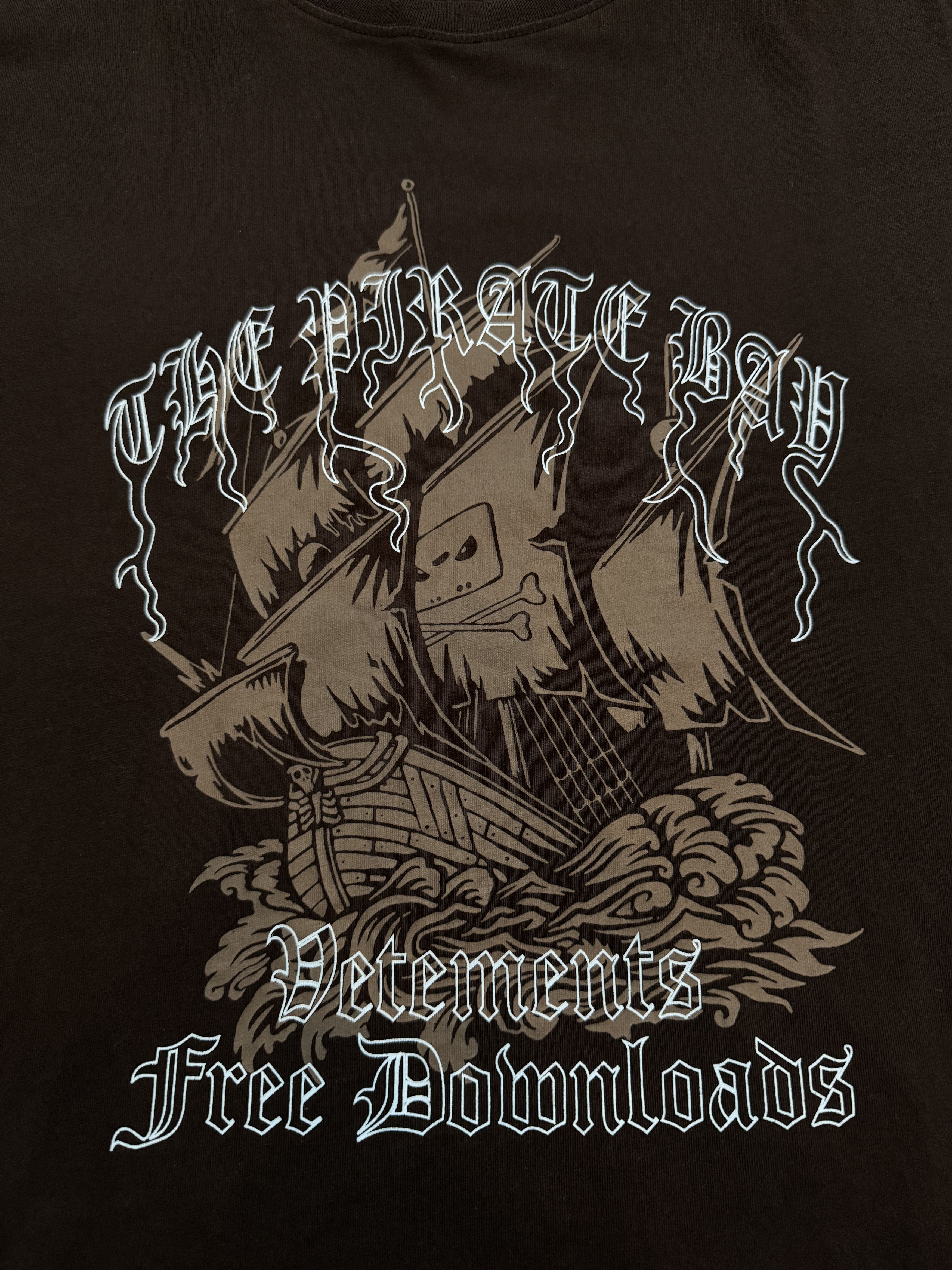 Vetements Menswear Vetements Pirate Bay Tee Discount Vetements