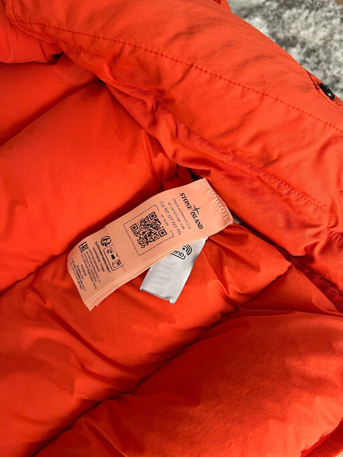 Stone Island Stone Island SEAMLESS TUNNEL NYLON DOWN-TC Size US M / EU 48-50 / 2 - 5 Thumbnail