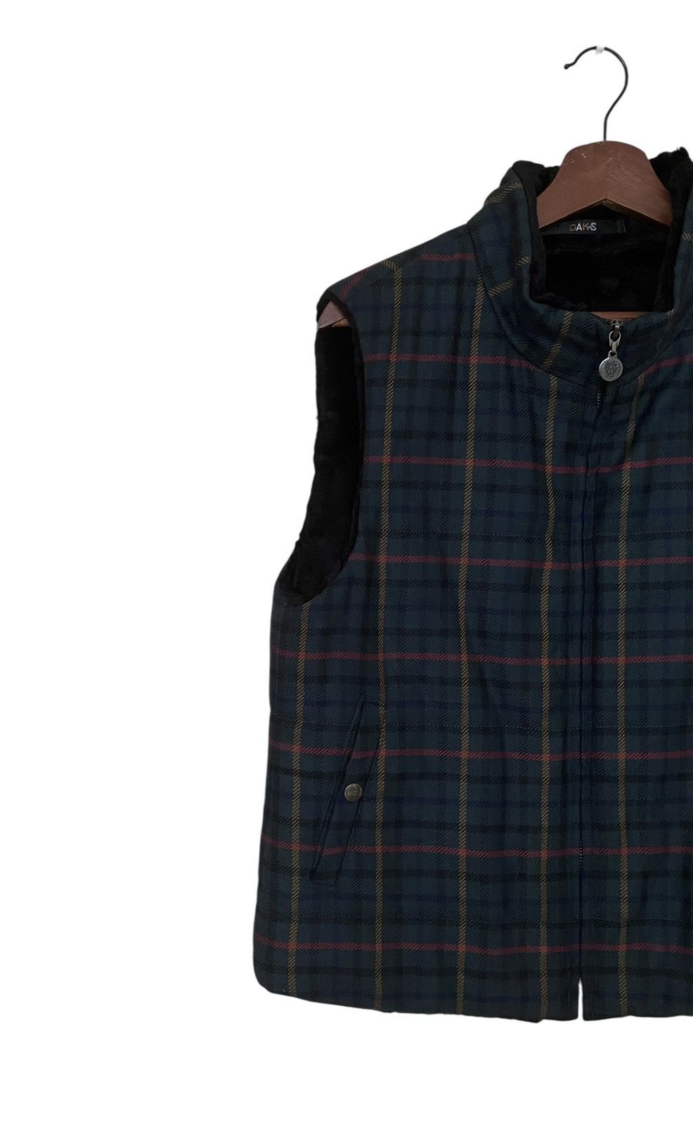 DAKS × Vintage Vintage Brand Daks London Fur Checkered Vest 1990s Size US M / EU 48-50 / 2 - 5 Thumbnail