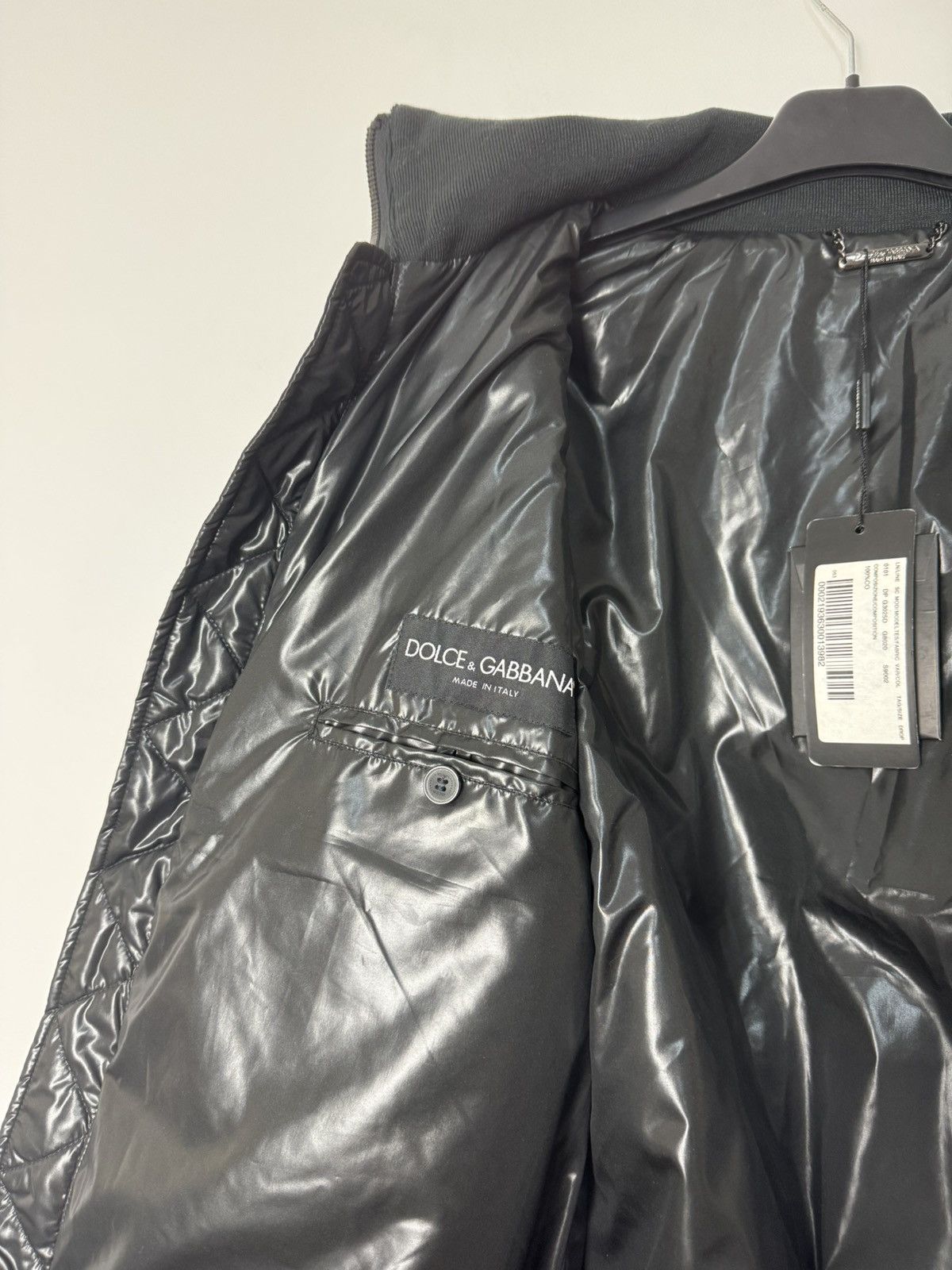 Dolce & Gabbana BNWT Dolce & Gabbana Coated Multi-Pocket Bomber Jacket Black Size US M / EU 48-50 / 2 - 13 Thumbnail