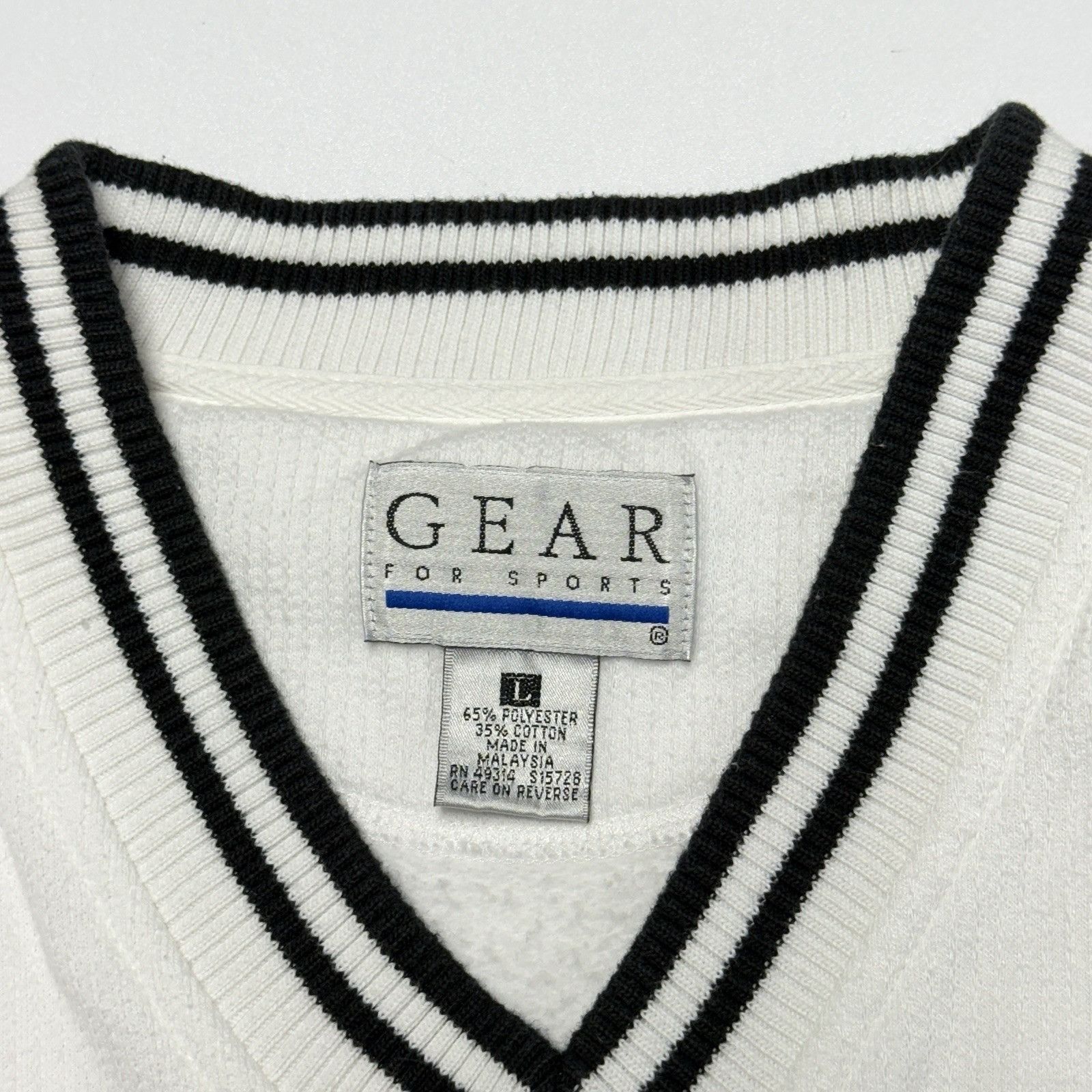 Vintage Vintage Pebble Beach Sweatshirt Mens Large 23.5x26 White Size US L / EU 52-54 / 3 - 12 Thumbnail