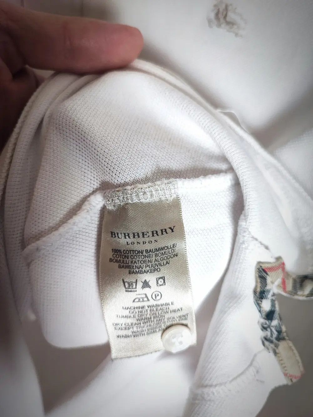 Burberry 🔥Burberry Polo size XL White🔥 Size US XL / EU 56 / 4 - 6 Thumbnail