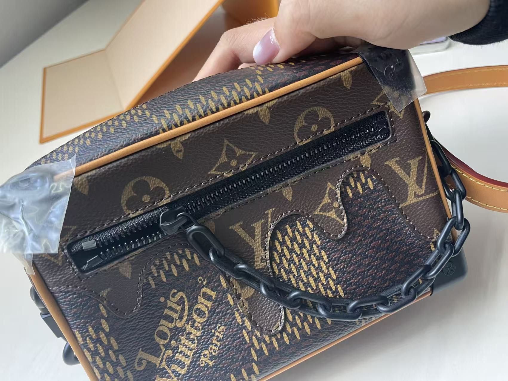 Louis Vuitton Louis Vuitton Nigo Giant Damier Ebene Mini Soft Trunk Size ONE SIZE - 14 Thumbnail