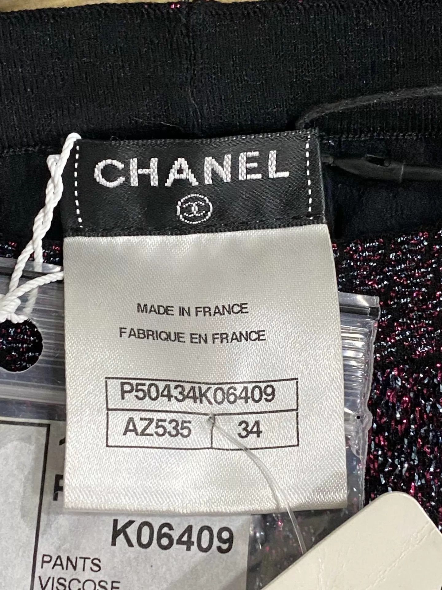 Chanel Chanel sequined leggings new with tags 34 Size 25" / US 0 / IT 36 - 4 Thumbnail