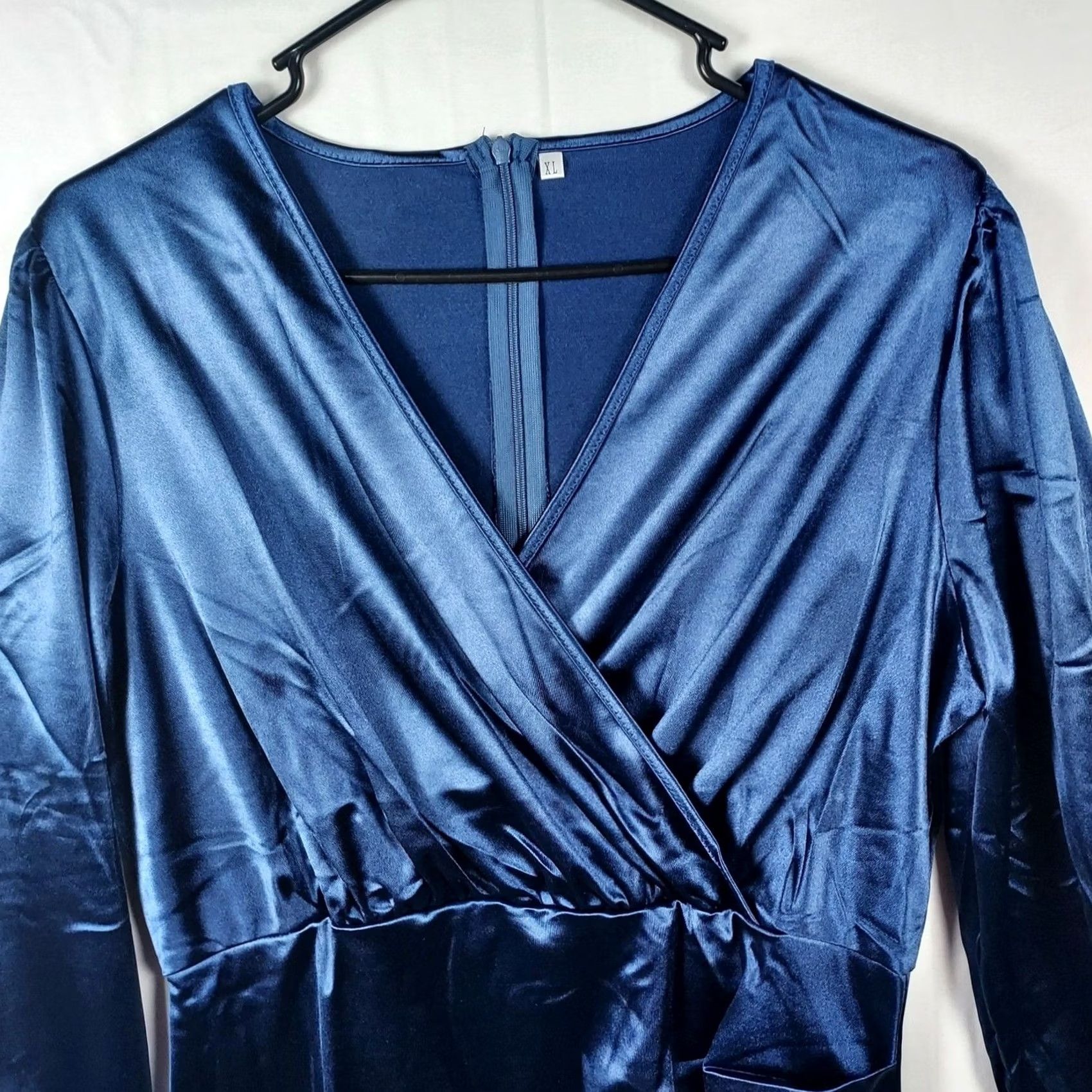 Vintage Yajedo Satin V-Neck Dress Size XL Blue Party/Cocktail Long Sleeve New Size XL / US 12-14 / IT 48-50 - 2 Thumbnail