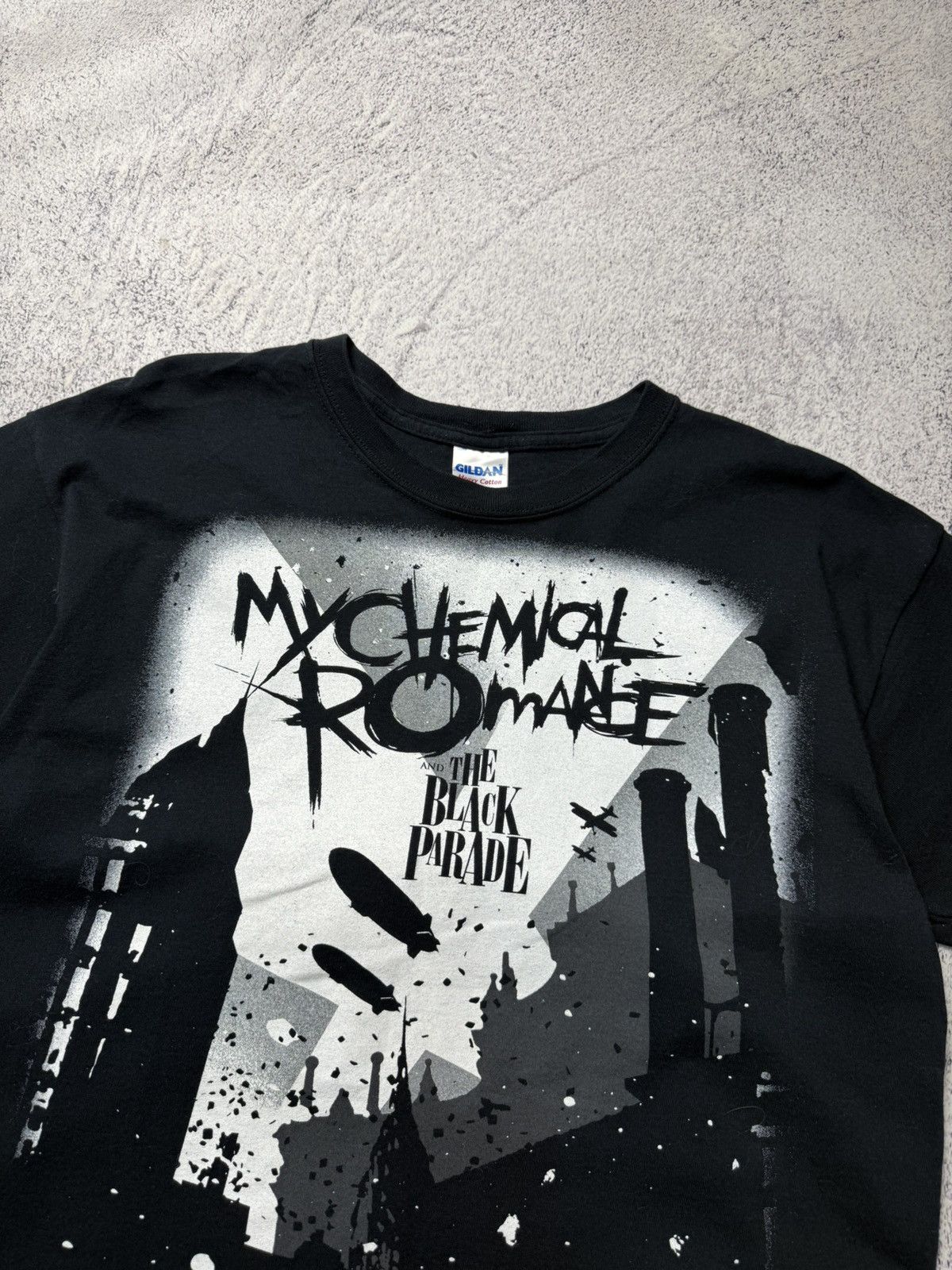 Band Tees Vintage My Chemical Romance The Black Parade Album T shirt Size US L / EU 52-54 / 3 - 6 Thumbnail
