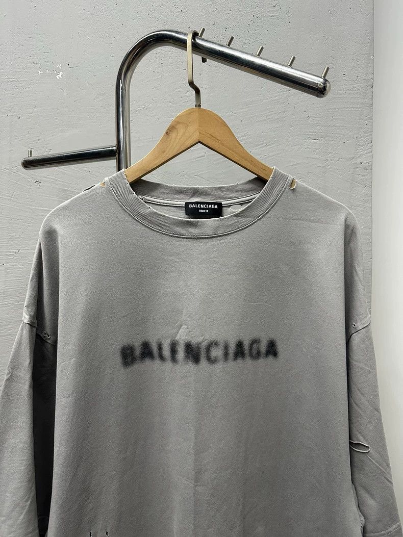 Balenciaga Balenciaga Fuzzy big logo Size US XS / EU 42 / 0 - 2 Thumbnail