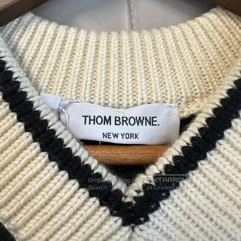 Thom Browne Thom Browne Black Wool Women's Sweater . Size S / US 4 / IT 40 - 4 Thumbnail