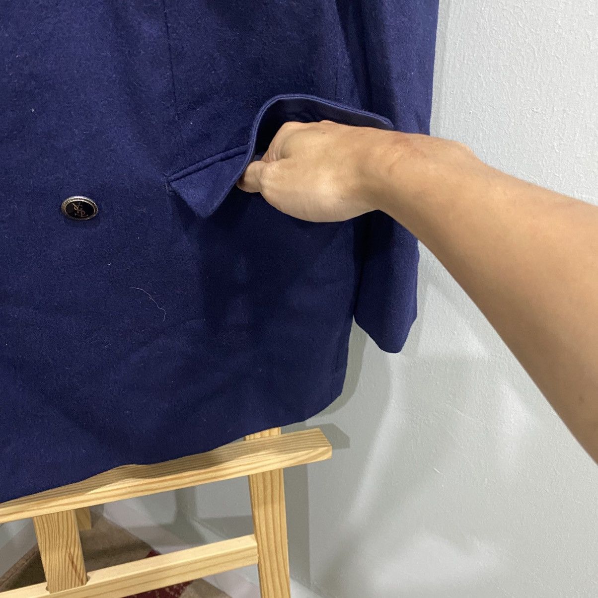 Yves Saint Laurent Vintage Yves Saint Laurent Double Breasted Blazer Jacket Size 40L - 9 Thumbnail