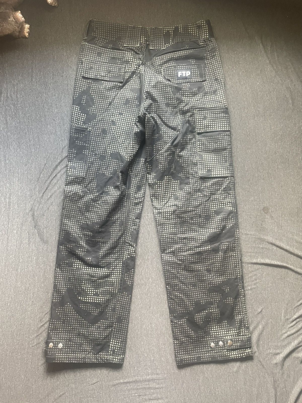Fuck The Population FTP night camo cargo pants Size US 30 / EU 46 - 2 Thumbnail