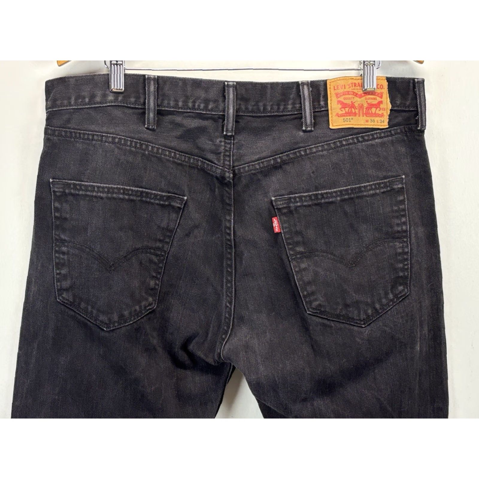 Levi's Levi's 501 Jeans Men 38x34 Black Straight Button Fly Denim Mens Size US 38 / EU 54 - 4 Thumbnail