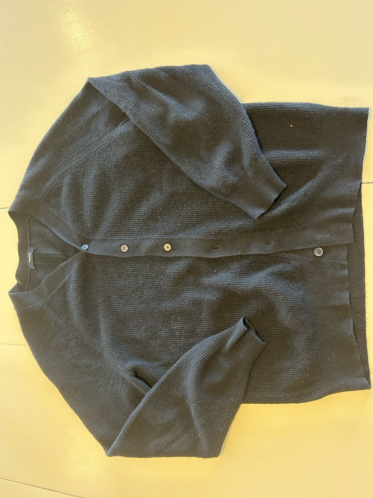 Theory Wool / cashmere black waffle knit cardigan Size US M / EU 48-50 / 2 - 1 Thumbnail