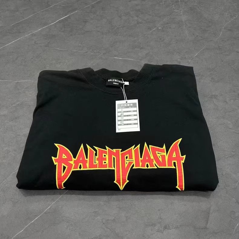 Balenciaga Balenciaga Flash Flame Rock Band Logo Short Sleeve T-shirt Size US L / EU 52-54 / 3 - 4 Thumbnail