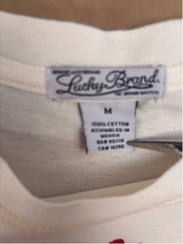 Lucky Brand Women's Lucky Brand T-shirt Size M White Dragon Graphic Size L / US 10 / IT 46 - 7 Thumbnail