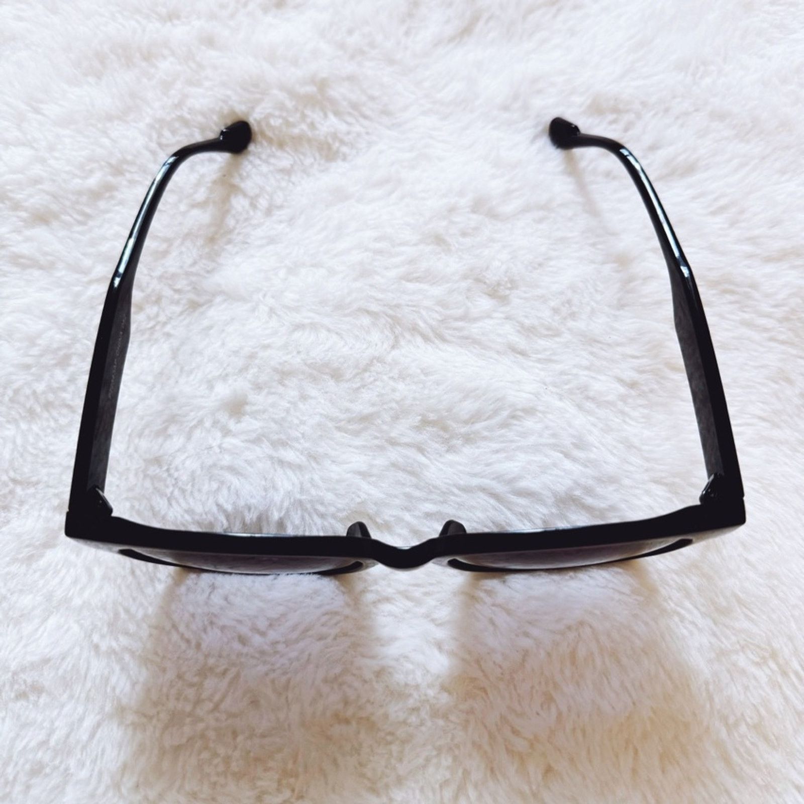 Other Octavia Black Oversized Chic Sunglasses Size ONE SIZE - 5 Thumbnail