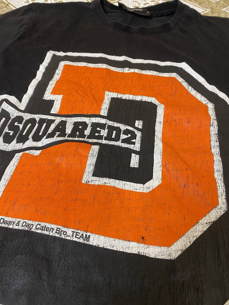 Dsquared2 🔥 Dsquared2 Big Logo T Shirt Distressed Tee Vintage Italy Size US M / EU 48-50 / 2 - 6 Thumbnail