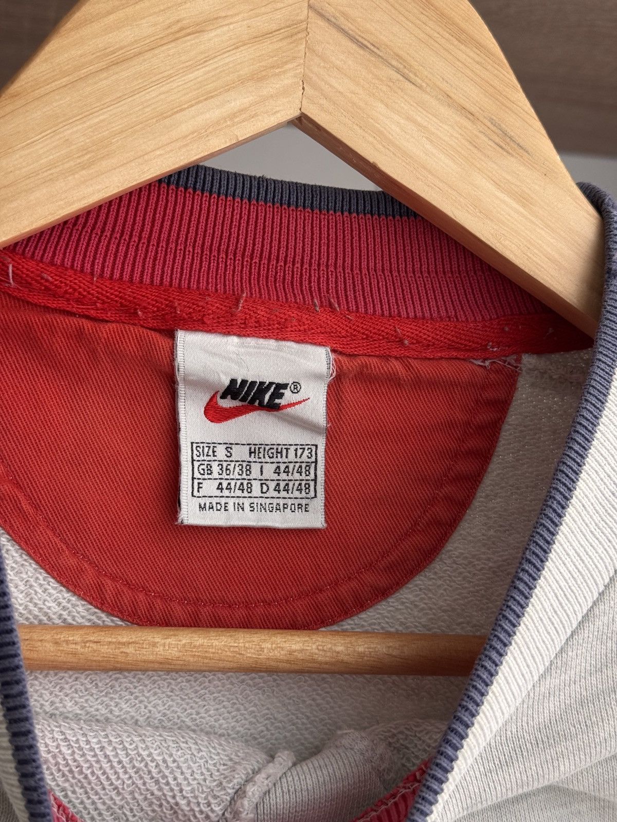 Nike × Vintage Vintage Nike Big Swoosh Distressed Grey Sweatshirt Size US S / EU 44-46 / 1 - 7 Thumbnail