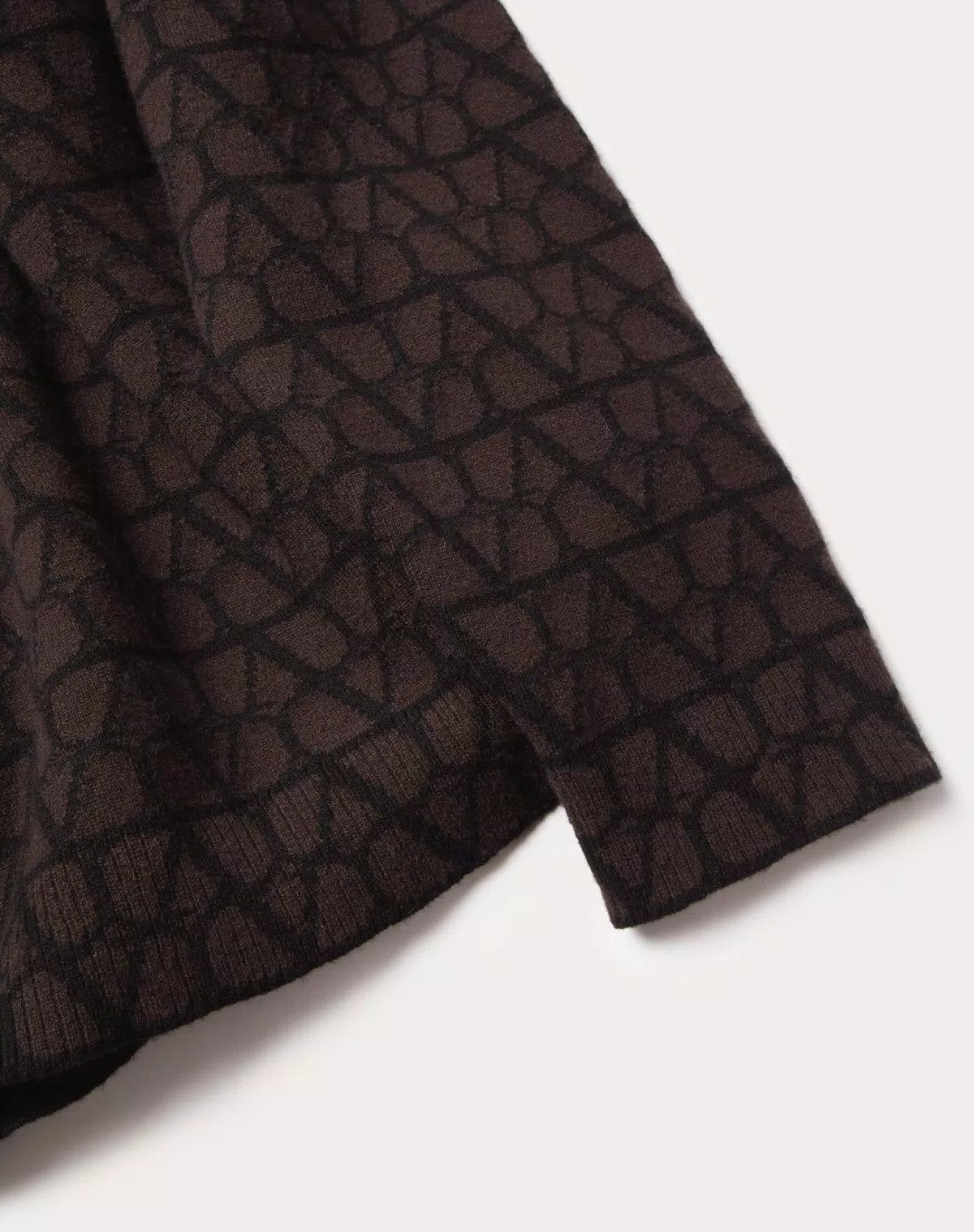 Valentino oc11z0725 Wool Crewneck Sweater in Black Size US XS / EU 42 / 0 - 7 Thumbnail