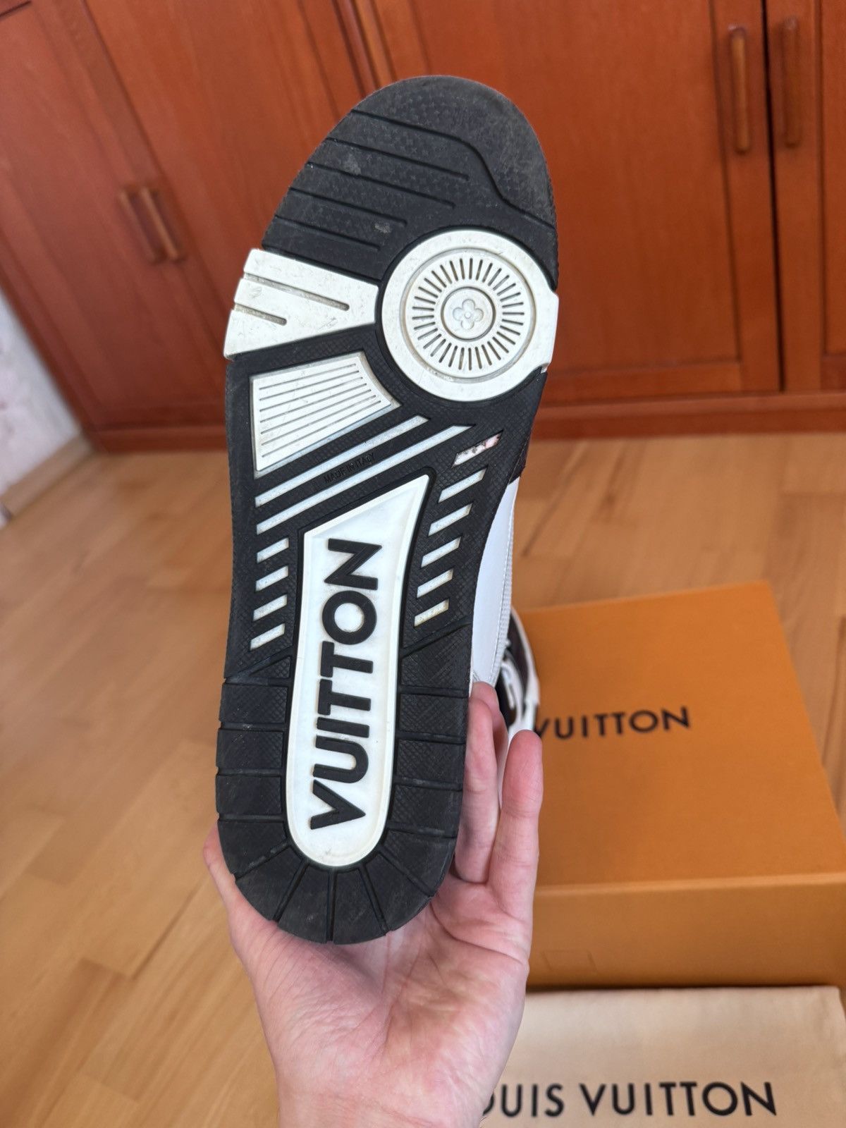 Louis Vuitton Louis Vuitton LV Trainer Black Denim Velcro Strap Size US 10 / EU 43 - 9 Thumbnail