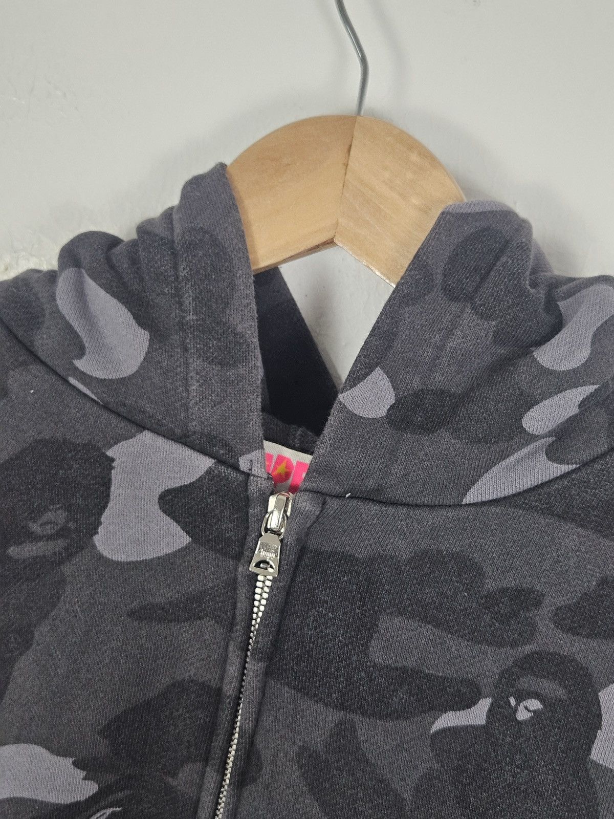 Bape A Bathing Ape BAPE Camo sleeveless vest hoodie Size US L / EU 52-54 / 3 - 5 Thumbnail