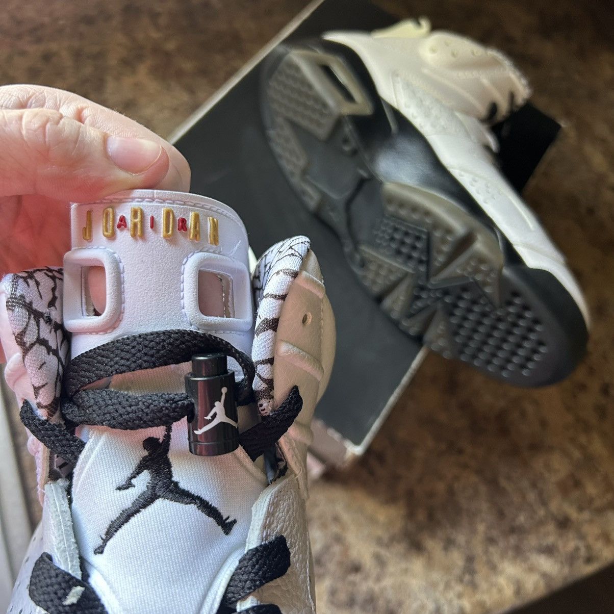 Jordan Brand 395866-101 2010 AiR JORDAN RETRO 6 PREMiUM MOTORSPORTS OiL Size US 8.5 / EU 41-42 - 3 Thumbnail