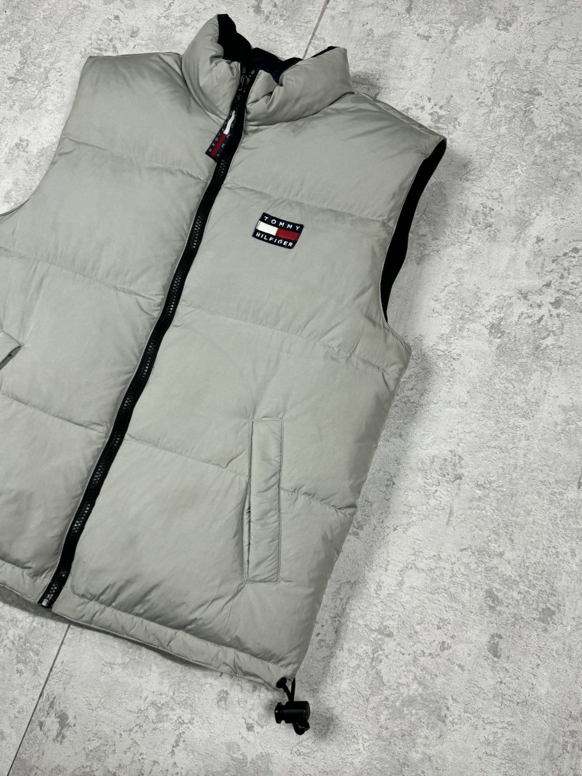 Tommy Hilfiger Tommy Hilfiger Puffer Vest Beige Full Zip Logo Down Gilet Size US S / EU 44-46 / 1 - 3 Thumbnail