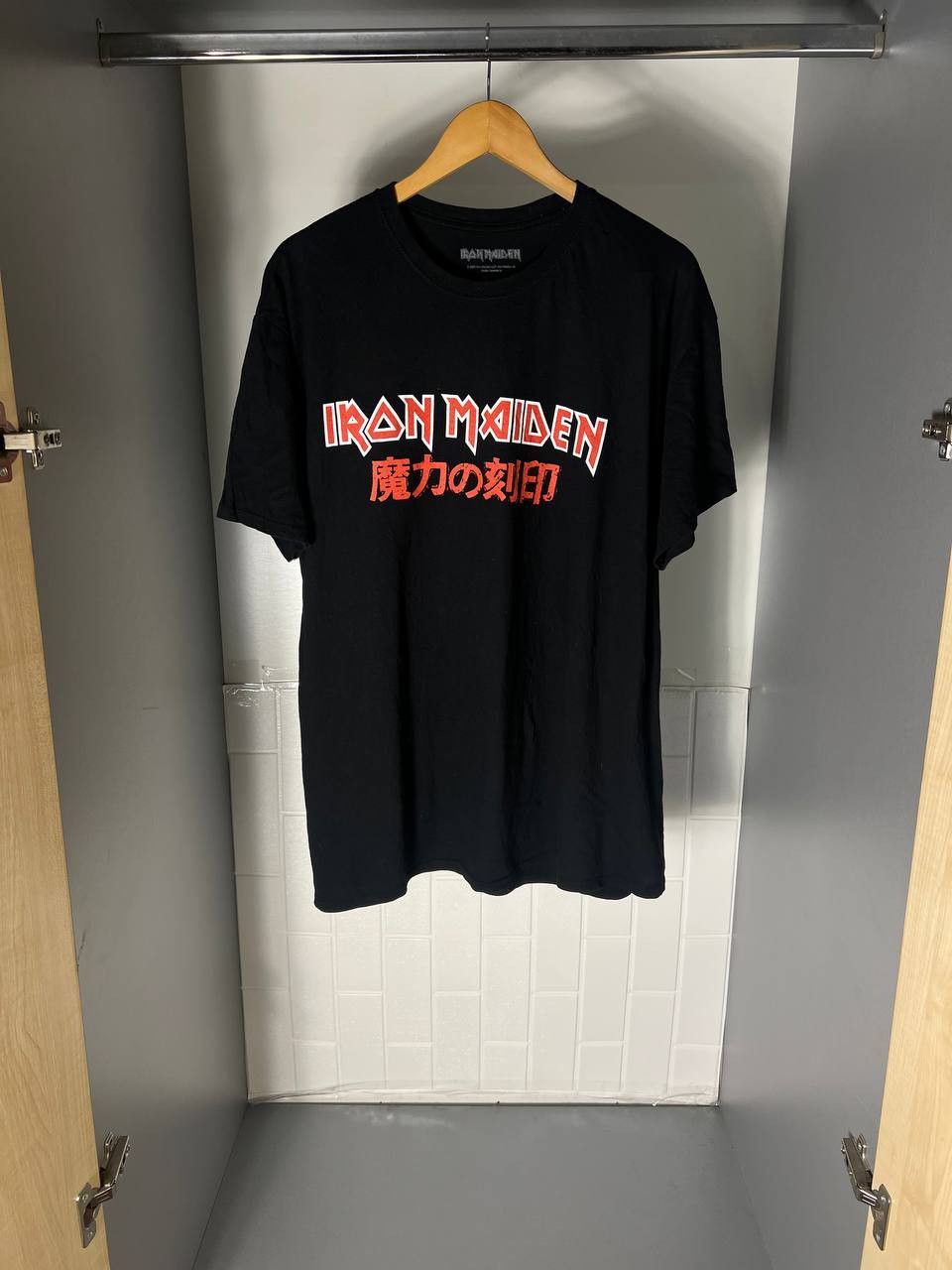 Band Tees VINTAGE IRON MAIDEN WORLD TOUR ROCK T-SHIRT METAL MONSTER Size US XXL / EU 58 / 5 - 2 Thumbnail