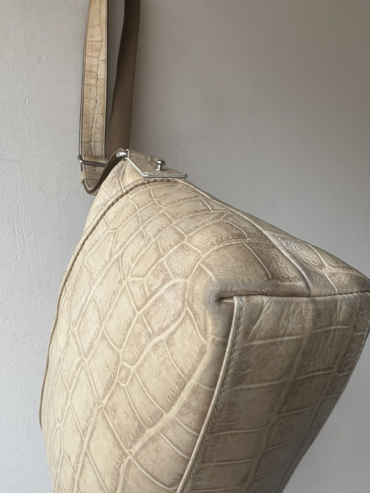 Leather COTO Japan Patina Embossed Crocodile All Leather Sling Bag Size ONE SIZE - 19 Thumbnail