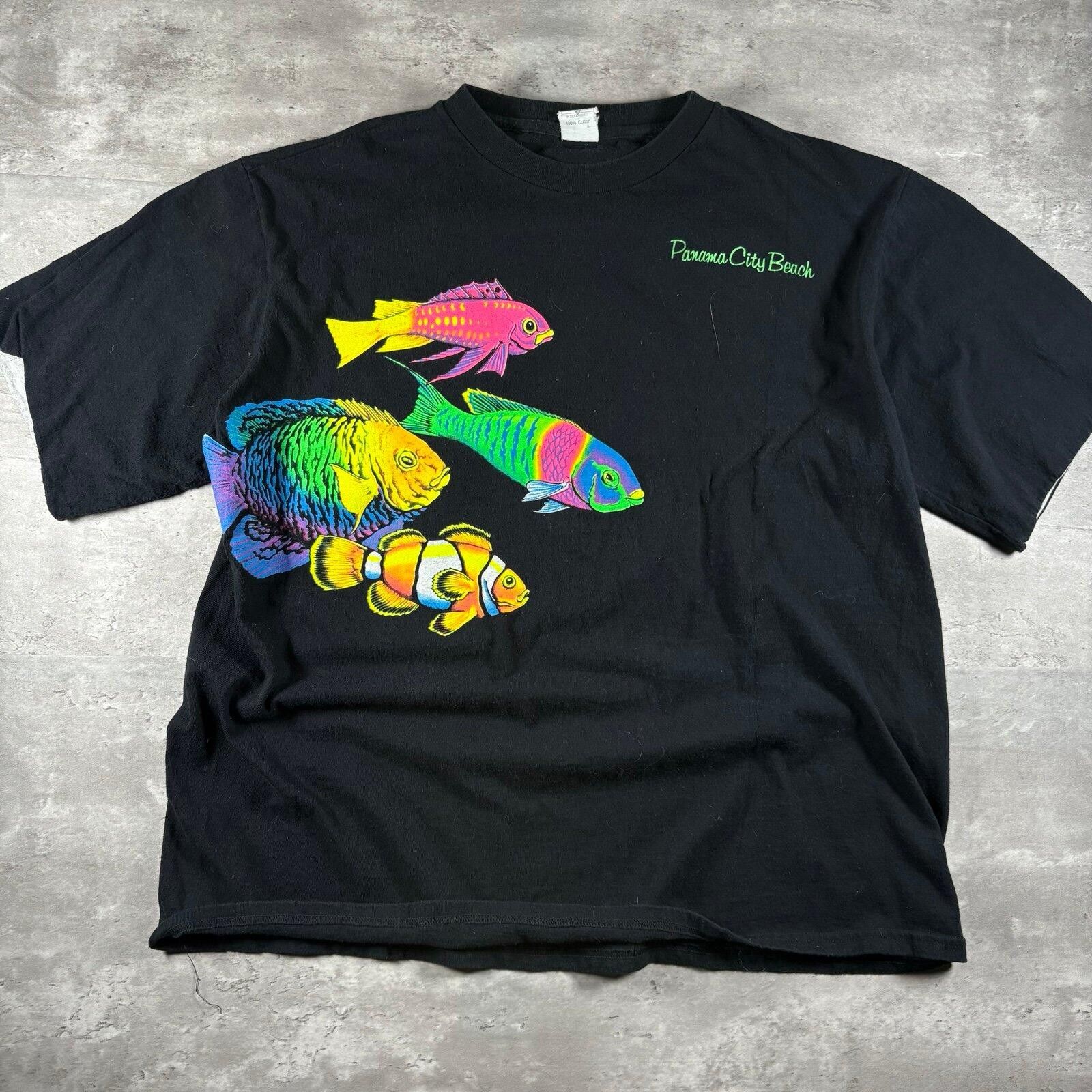 Other Vintage ocean fish wildlife T-shirt Size US XL / EU 56 / 4 - 1 Thumbnail