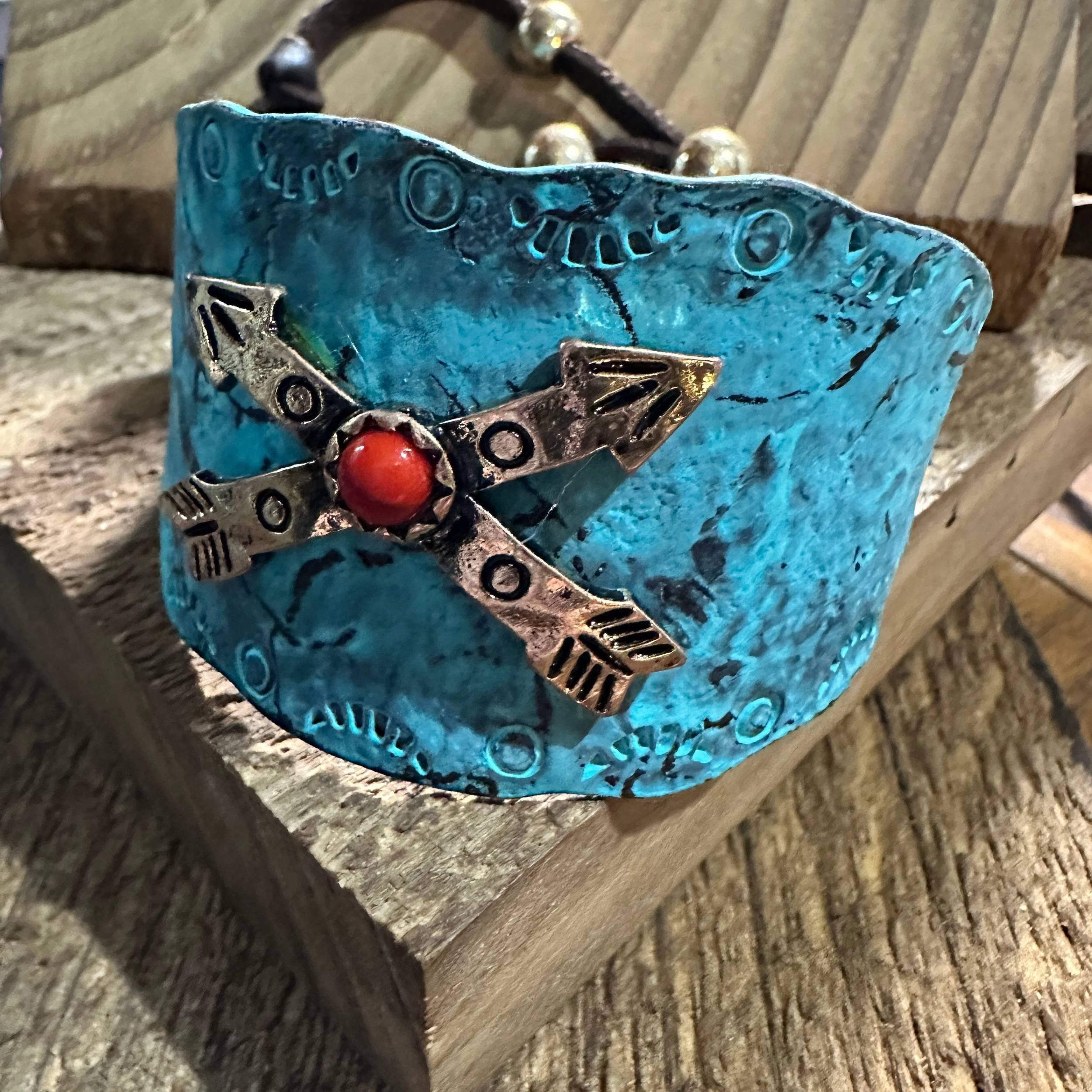 Other Native Cross Arrow Red Stone Western Bracelet Cuff with Adju Size ONE SIZE - 2 Thumbnail