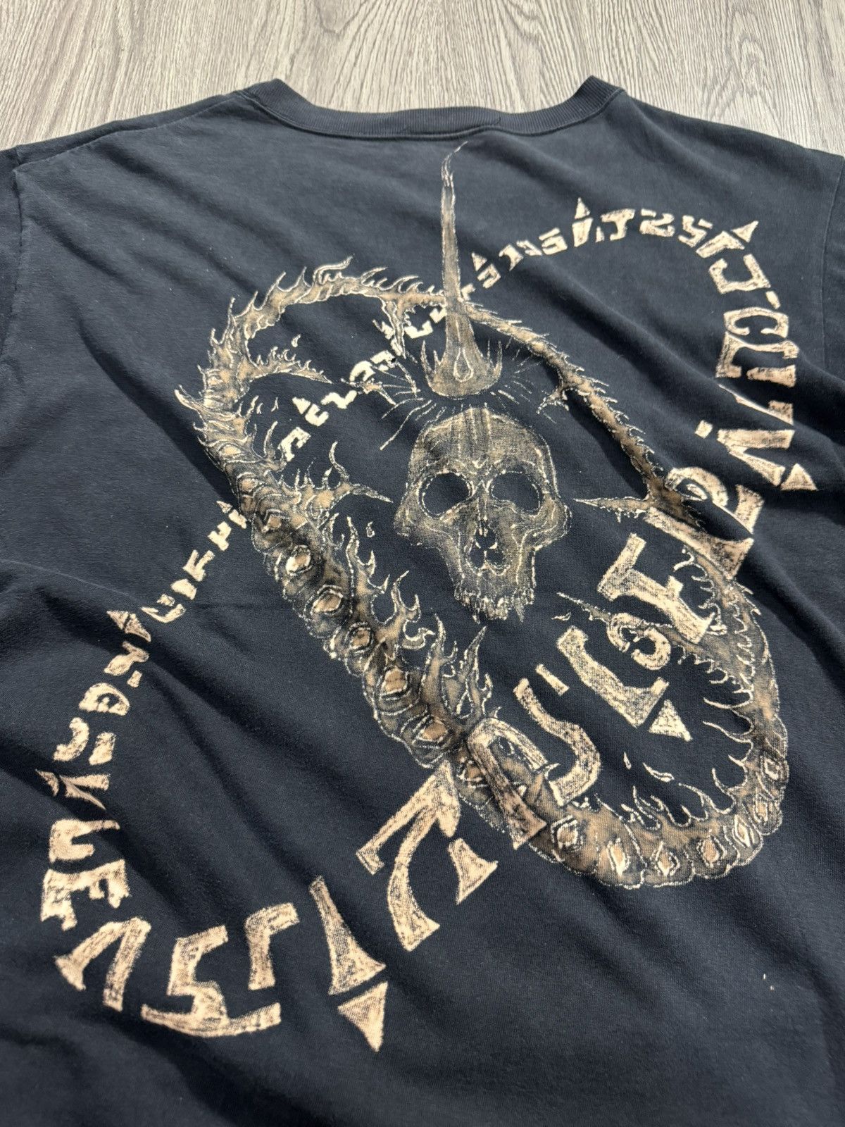 agnes b. Vintage 90s Agnes B Dragon Distressed Tee Size US L / EU 52-54 / 3 - 2 Thumbnail