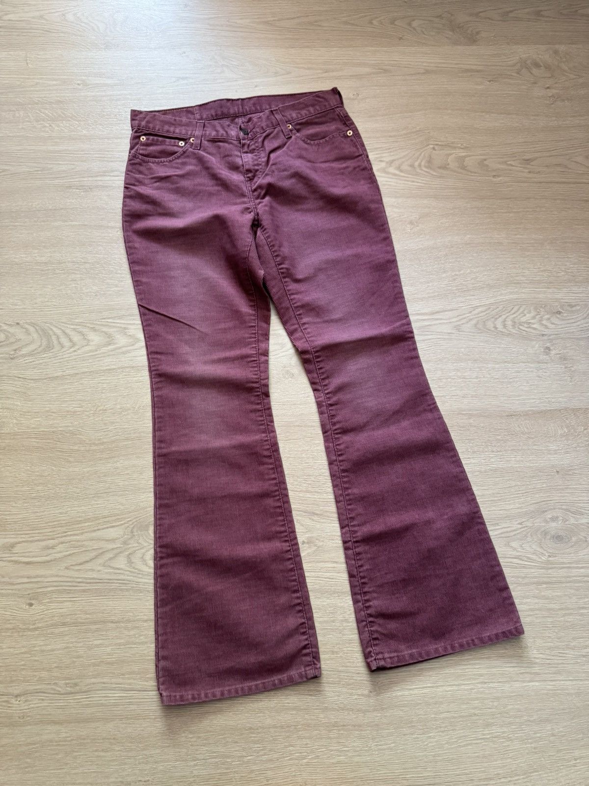 Levi's Vintage 00’s Levi’s Women’s Rare Hippie y2k Bootcut Pants Size 31" - 1 Thumbnail