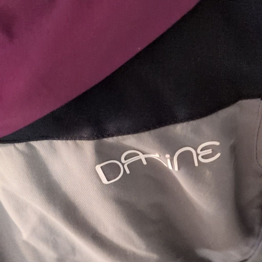 Dakine Women's Tandy Jacket Plum / Black Size Medium Dakine 10k Size M / US 6-8 / IT 42-44 - 8 Thumbnail
