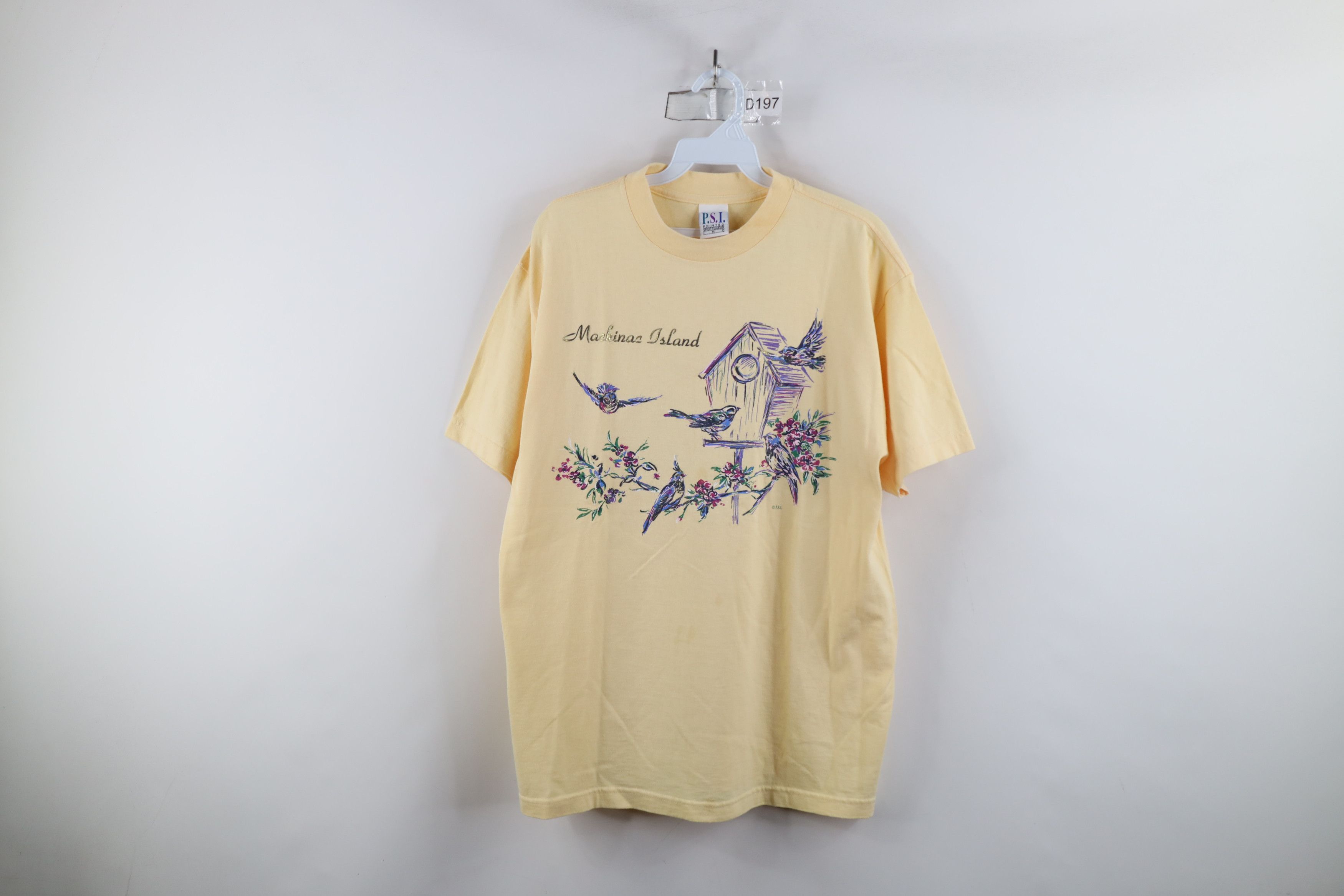 Vintage Vintage 90s Streetwear Mackinac Island Michigan Bird T-Shirt Size L / US 10 / IT 46 - 1 Thumbnail