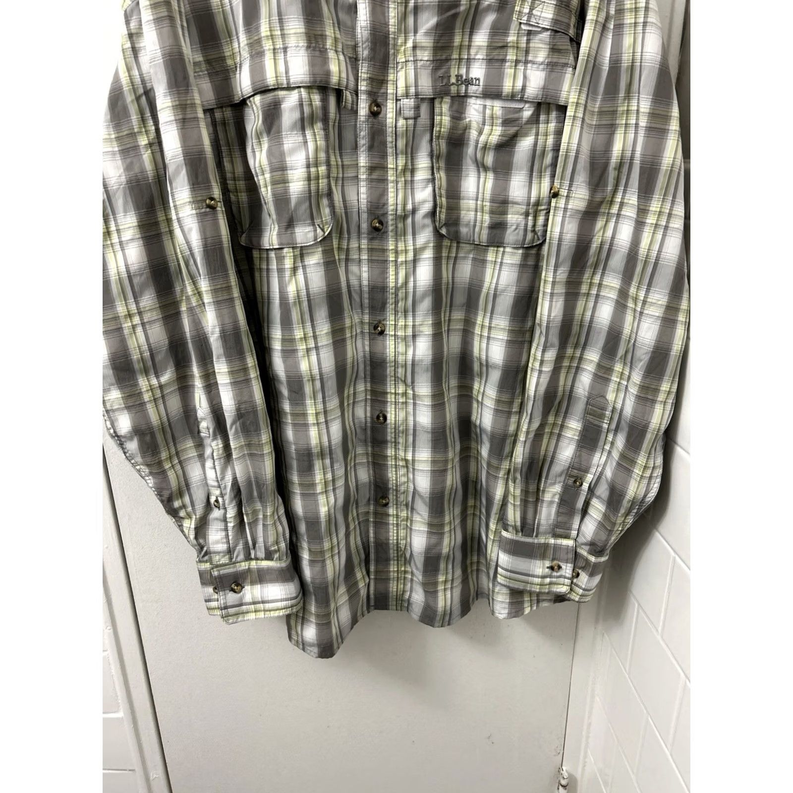 Vintage L.L. Bean Fishing Shirt Mens 2XL Grey Green Plaid Button Down Outdoor L/S Size US XXL / EU 58 / 5 - 3 Thumbnail