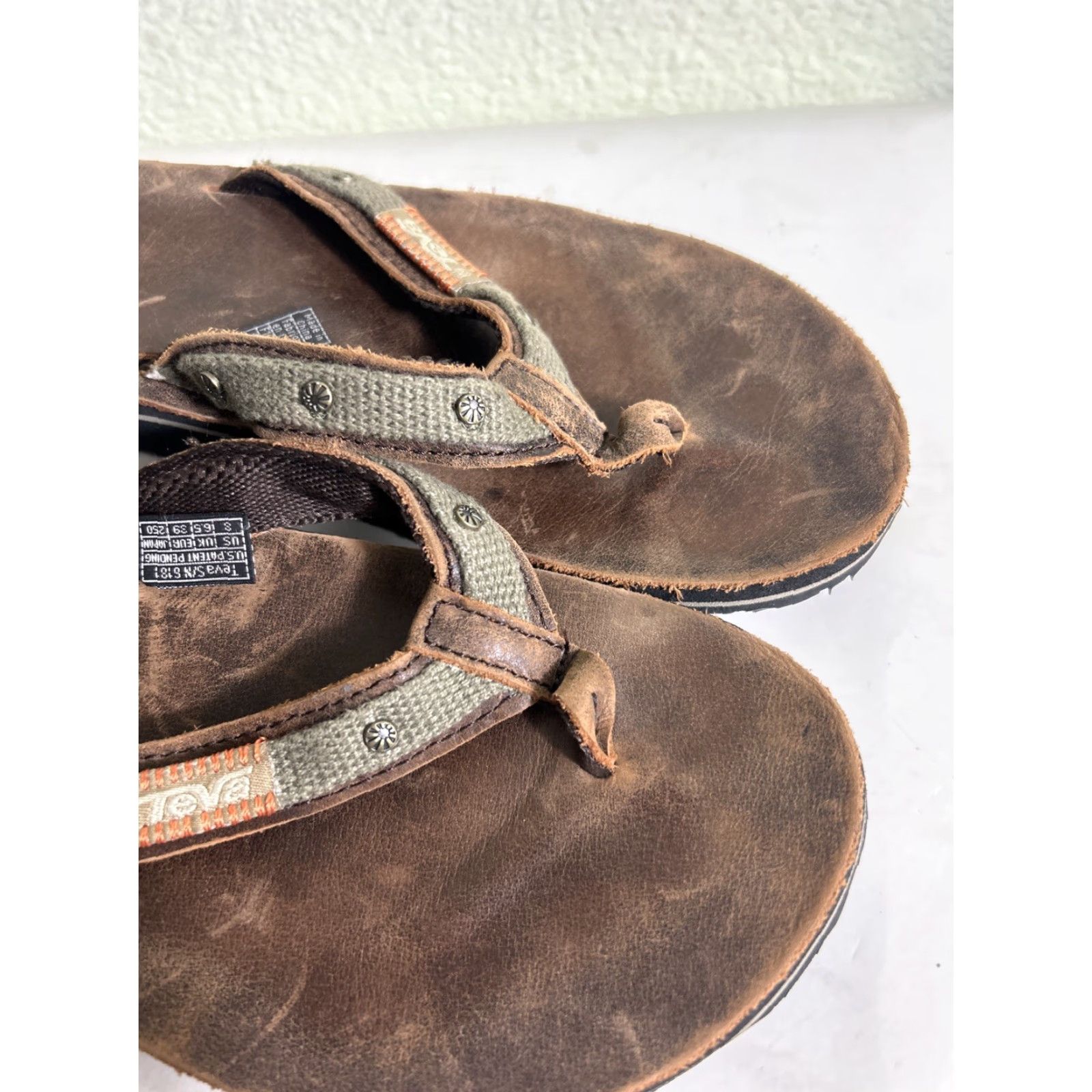 Teva Teva Women's Brown Size 8 Slip On Sandals User: Teva Women's Brown Size 8 Slip-On Sandals Size US 8 / IT 38 - 2 Thumbnail