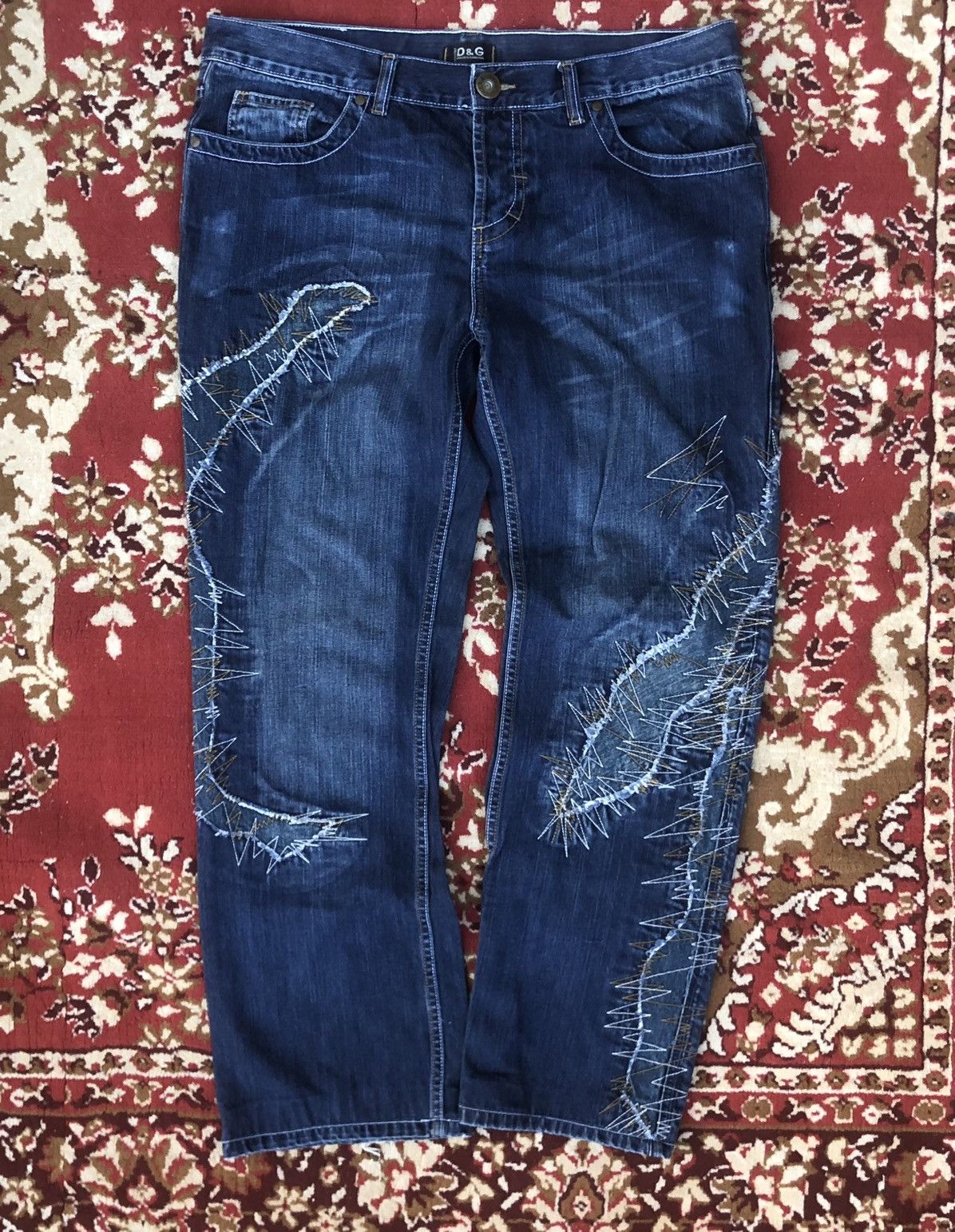 image of Dolce Gabbana x Vintage D&g Dolce & Gabbana Luxury Crazy Distressed Denim Jeans in Blue (Size 38)