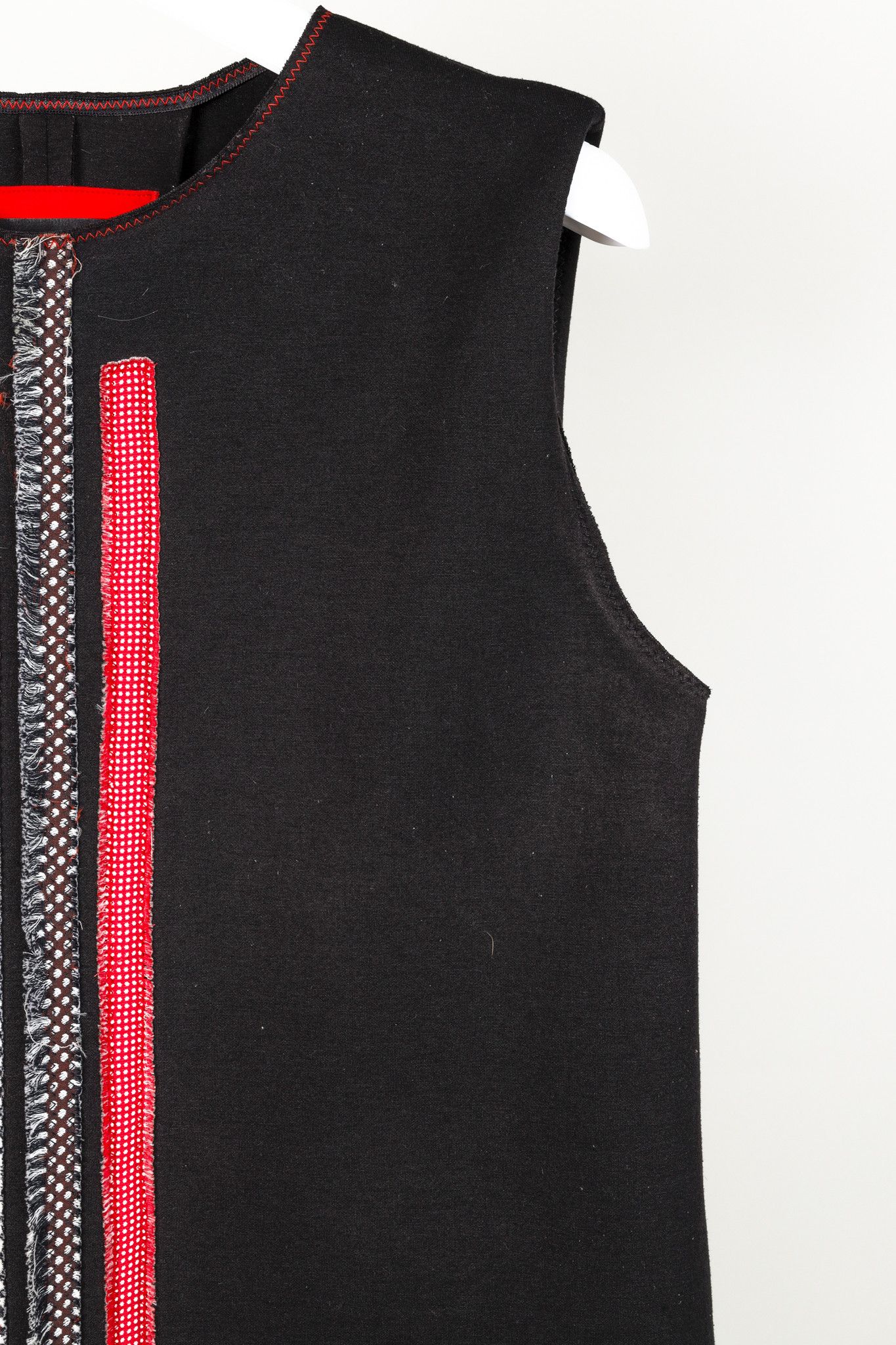 Marie Saint Pierre Marie Saint Pierre Black Neoprene Red-Trim Mini Shift Dress Size L / US 10 / IT 46 - 5 Thumbnail