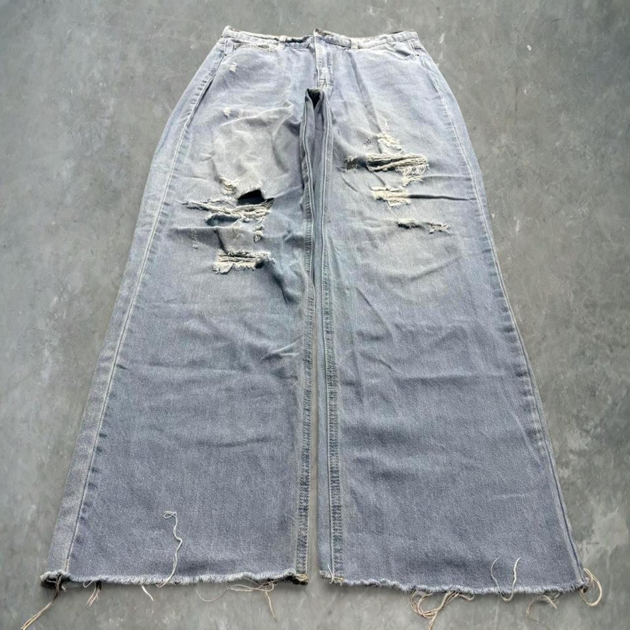 Crazy Vintage Y2K/2000s Baggy Wideleg Ripped Skater Style Light Wash Denim Jeans!