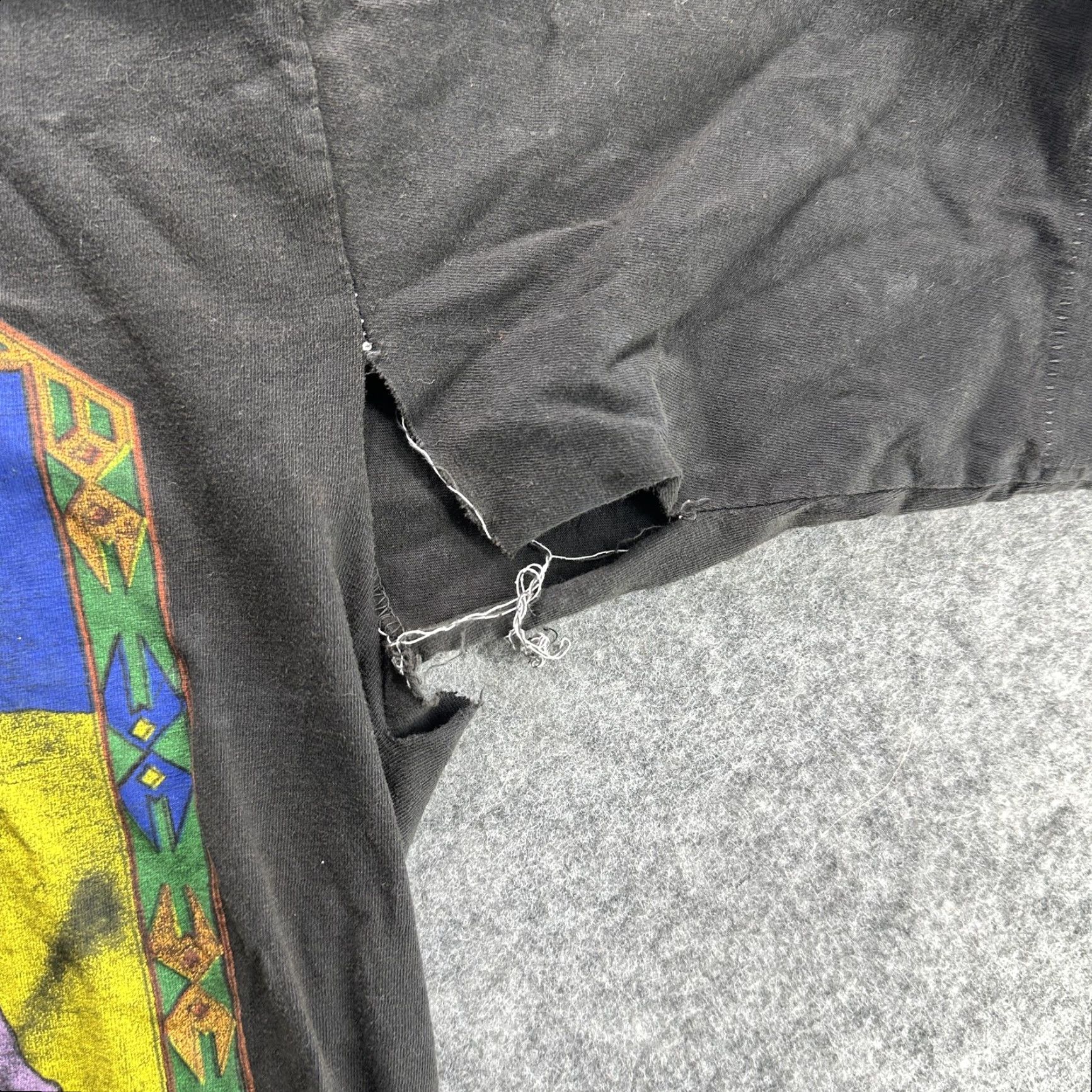 Vintage VINTAGE Earth Children Save Armadillos T-Shirt Mens Medium Black 90s Armadillo Graphic Extinct Is Forever Mens Size US M / EU 48-50 / 2 - 6 Thumbnail